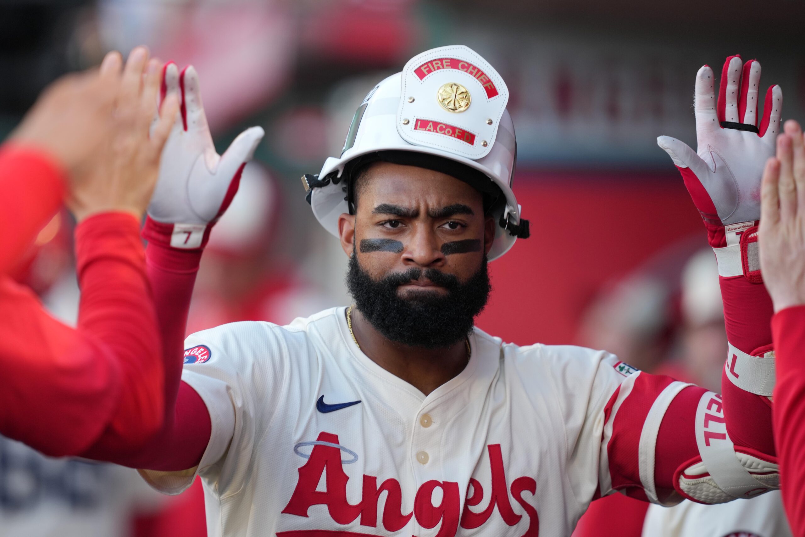 The Seattle Mariners head to Angel Stadium to take on the Los Angeles Angels on June 8, 2025, in a pivotal series finale with both clubs needing a morale-boosting win. Expect a mid-90s Lips combination of contact and exit velocity in a matchup that hinges on a balanced offense and reliable pitching. Seattle vs Los Angeles Angels AI Prediction: Free MLB Betting Insights for Jun 08. Credit USA TODAY/IMAGN