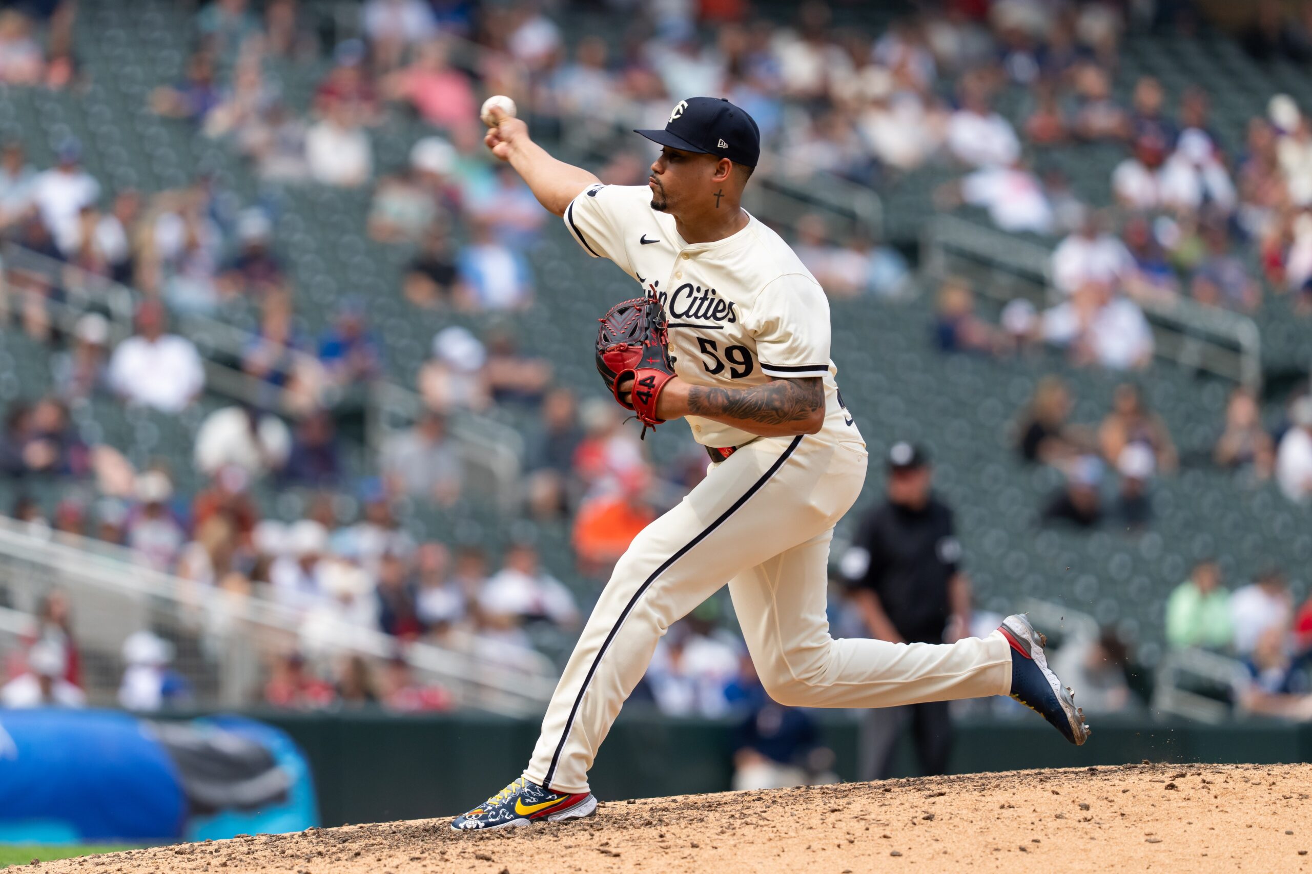 On Tuesday, June 10, 2025, the Texas Rangers (31–35) will face the Minnesota Twins (35–30) at Target Field in Minneapolis, with the first pitch scheduled for 7:40 PM EDT. The Twins aim to solidify their position in the AL Central, while the Rangers look to improve their standing in the AL West. Texas vs Minnesota AI Prediction: Free MLB Betting Insights for Jun 10. Credit USA TODAY/IMAGN