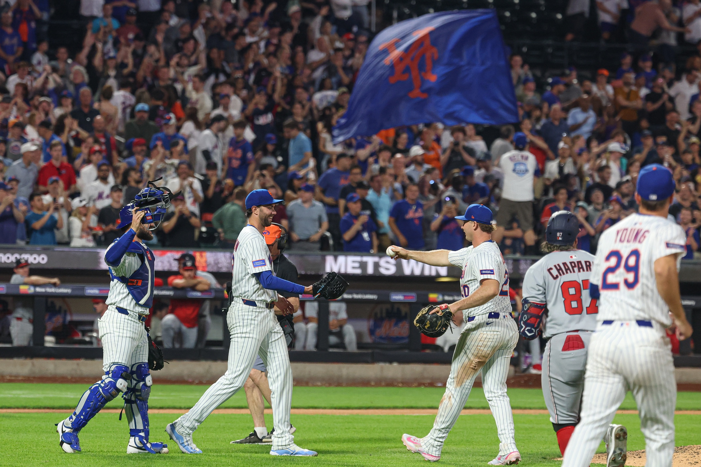 On June 12, 2025, the Washington Nationals (30–36) will face the New York Mets (43–24) at Citi Field in New York. The Mets aim to maintain their lead in the NL East, while the Nationals look to improve their standing in the division. Washington vs New York Mets AI Prediction: Free MLB Betting Insights for Jun 12. Credit USA TODAY/IMAGN