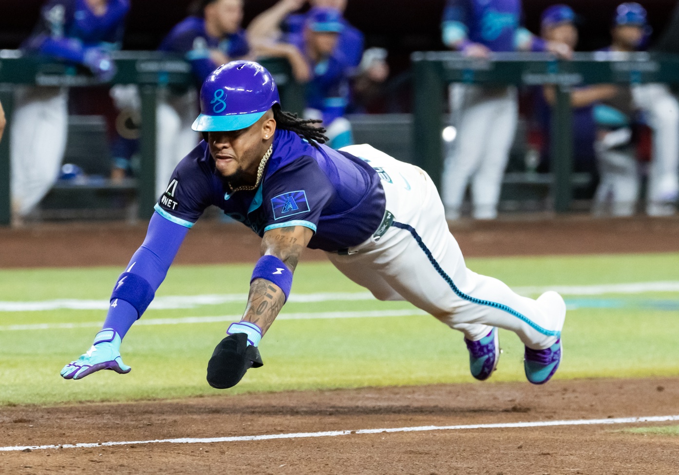 The San Diego Padres (38–29) take on the Arizona Diamondbacks (34–34) on Saturday, June 14, 2025, at 7:15 PM ET at Chase Field. The Padres aim to extend their lead in the NL West, while the Diamondbacks seek to reach a .500 record and gain ground in the division. San Diego vs Arizona AI Prediction: Free MLB Betting Insights for Jun 14. Credit USA TODAY/IMAGN