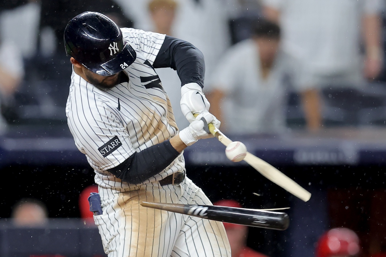 The New York Yankees (42–29) host the Los Angeles Angels (34–37) at Yankee Stadium on Tuesday, June 17, 2025, aiming to snap a four-game losing streak. The Angels, fresh off a 1–0 extra-inning victory in the series opener, look to build momentum in the second game of this four-game set. Los Angeles Angels vs New York Yankees AI Prediction: Free MLB Betting Insights for Jun 17. Credit USA TODAY/IMAGN