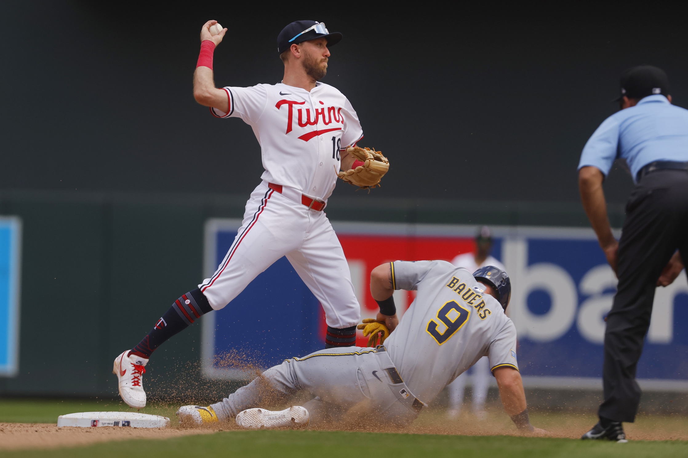 The Twins head to Kauffman Stadium Friday for a 7:40 p.m. ET first pitch, as Minnesota (62–78) aims to halt a road skid against the Royals (71–69), who look to tighten the AL Central race in their home opener. Joe Ryan, a Twins’ rotation stalwart, draws the start for Minnesota, while Kansas City counters with seasoned right-hander Michael Wacha. Minnesota vs Kansas City AI Prediction: Free MLB Betting Insights for Sep 05. Credit USA TODAY/IMAGN