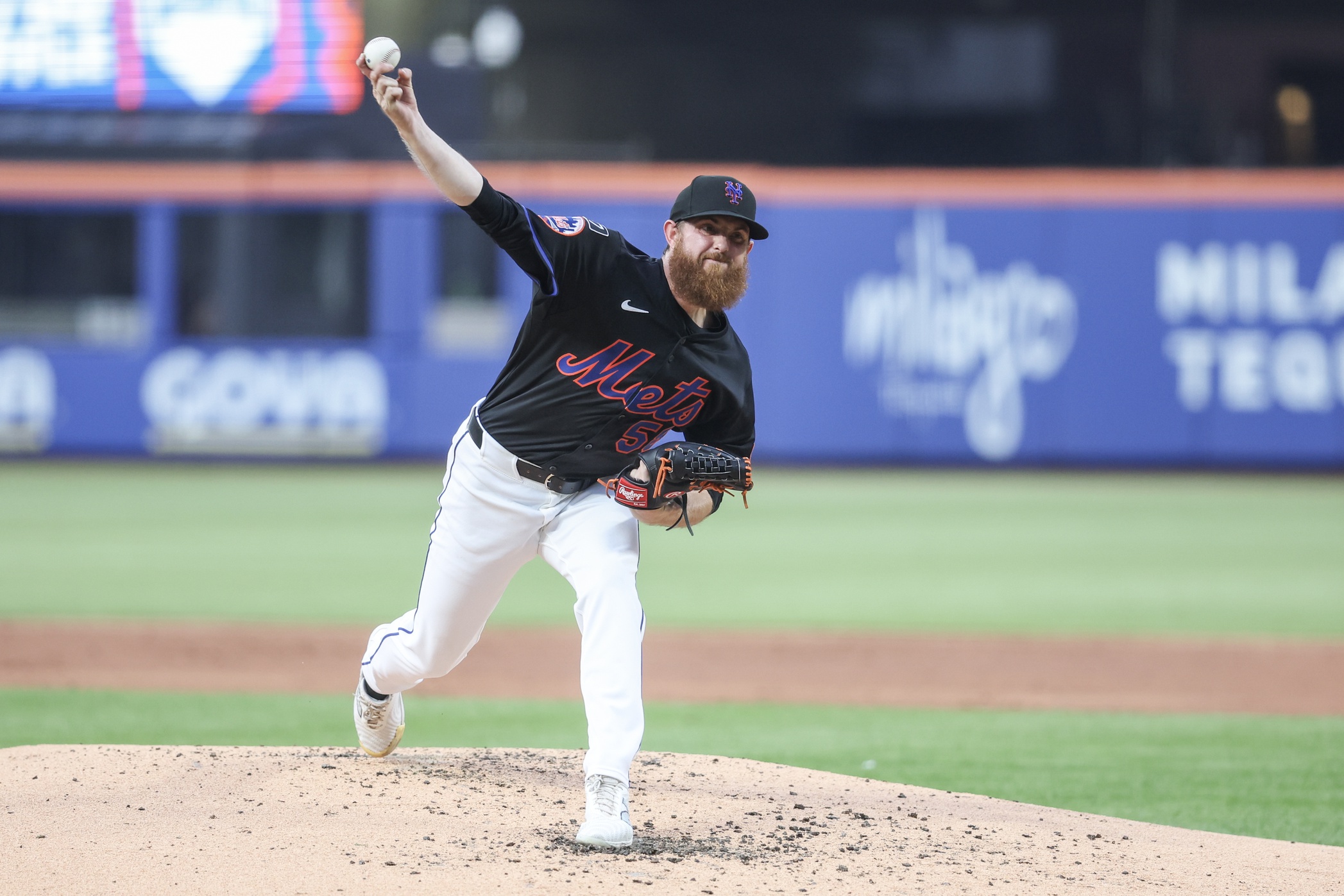 The Marlins (62–71) travel to Citi Field to take on the Mets (72–62) in a midweek NL East clash that holds weight for both clubs—Miami aiming to build momentum despite falling short of contention, and New York looking to keep pace in a tight playoff race. With both teams rich in contrasting narratives—Miami as surprising overachievers in 2025 and New York aiming to solidify their postseason positioning—this series opener promises plenty of subplots. Miami vs New York AI Prediction: Free MLB Betting Insights for Aug 29. Credit USA TODAY/IMAGN