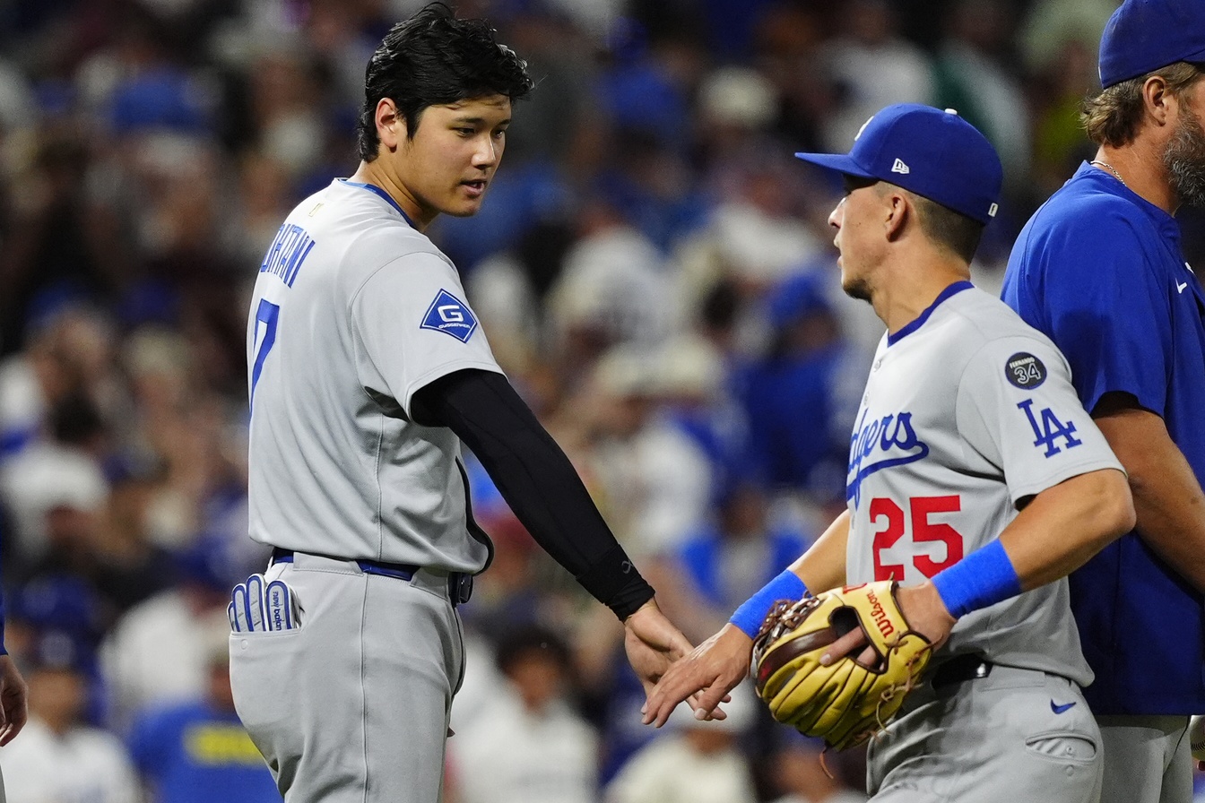 The Los Angeles Dodgers and Colorado Rockies continue their series on Wednesday, June 25, 2025, at Coors Field in Denver, with first pitch scheduled for 8:40 p.m. ET. The Dodgers, leading the NL West with a 49–31 record, aim to extend their dominance over the Rockies, who sit at the bottom of the division with an 18–61 mark. Los Angeles Dodgers vs Colorado AI Prediction: Free MLB Betting Insights for Jun 25. Credit USA TODAY/IMAGN