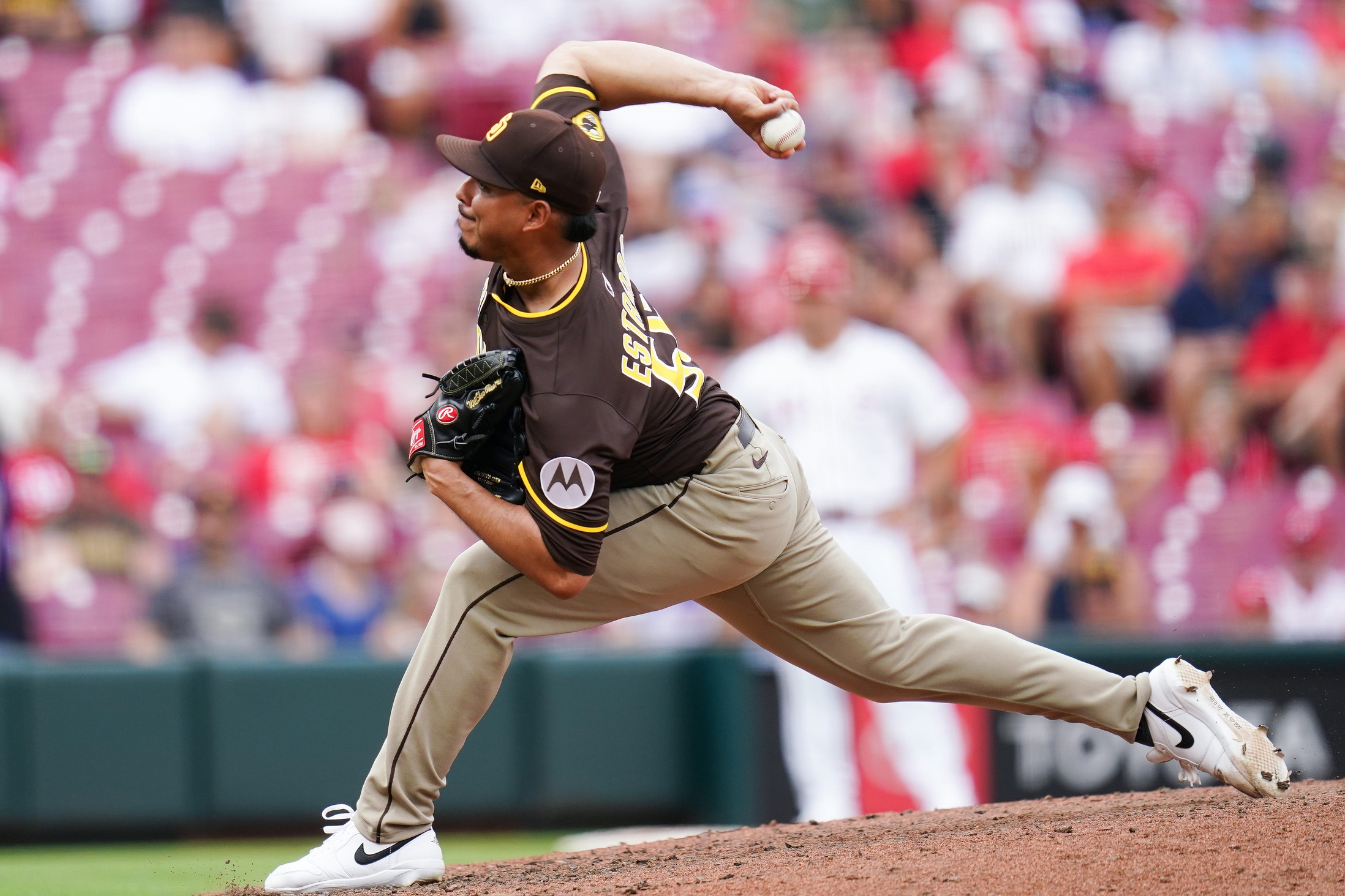 The Philadelphia Phillies (48–34) will host the San Diego Padres (44–38) on Monday, June 30, 2025, at 6:30 PM ET at Citizens Bank Park in Philadelphia, Pennsylvania. Both teams are looking to gain momentum as they approach the midseason mark, with the Phillies aiming to solidify their position in the NL East and the Padres seeking to climb the NL West standings. San Diego vs Philadelphia AI Prediction: Free MLB Betting Insights for Jun 30. Credit USA TODAY/IMAGN