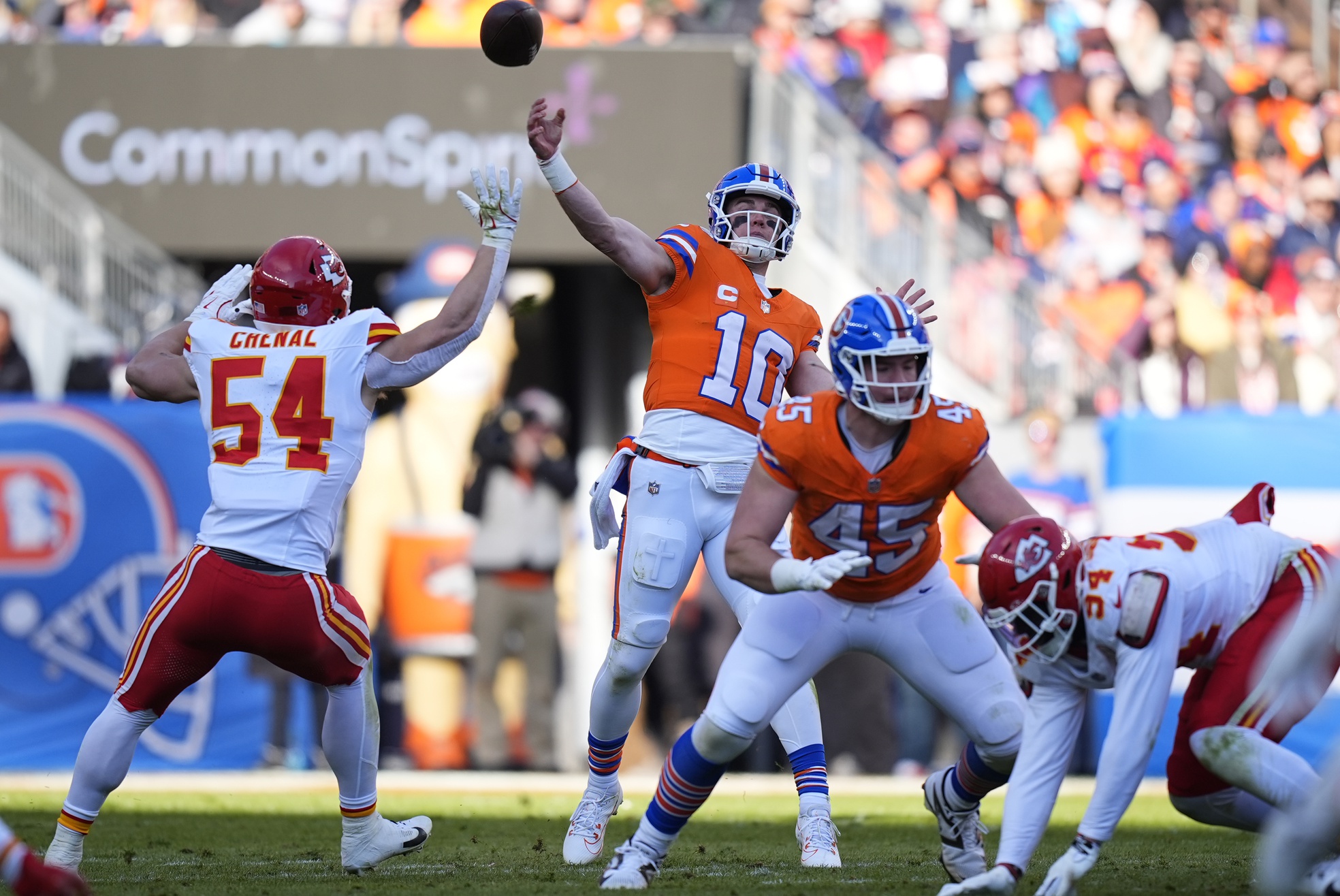  New York vs Denver AI Prediction: Free NFL Betting Insights for Oct 19. Credit USA TODAY/IMAGN