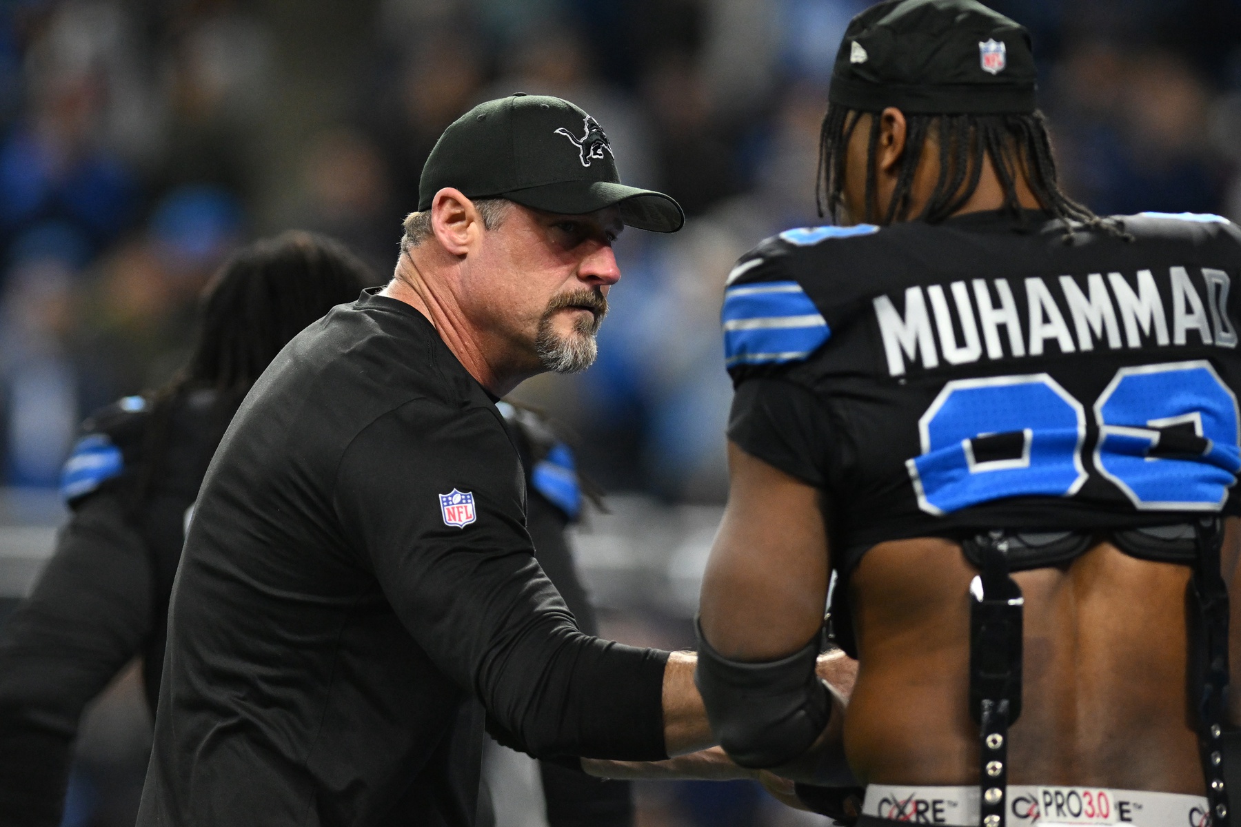 The NFC North takes center stage as the Chicago Bears visit the Detroit Lions at Ford Field on Sunday, September 14, 2025, with kickoff set for 1:00 p.m. ET on FOX. Early lines opened with Detroit around a 4.5-point home favorite in a total projected in the mid-40s, reflecting respect for the Lions’ continuity and skepticism about a young Bears offense in a loud dome. Chicago vs Detroit AI Prediction: Free NFL Betting Insights for Sep 14. Credit USA TODAY/IMAGN