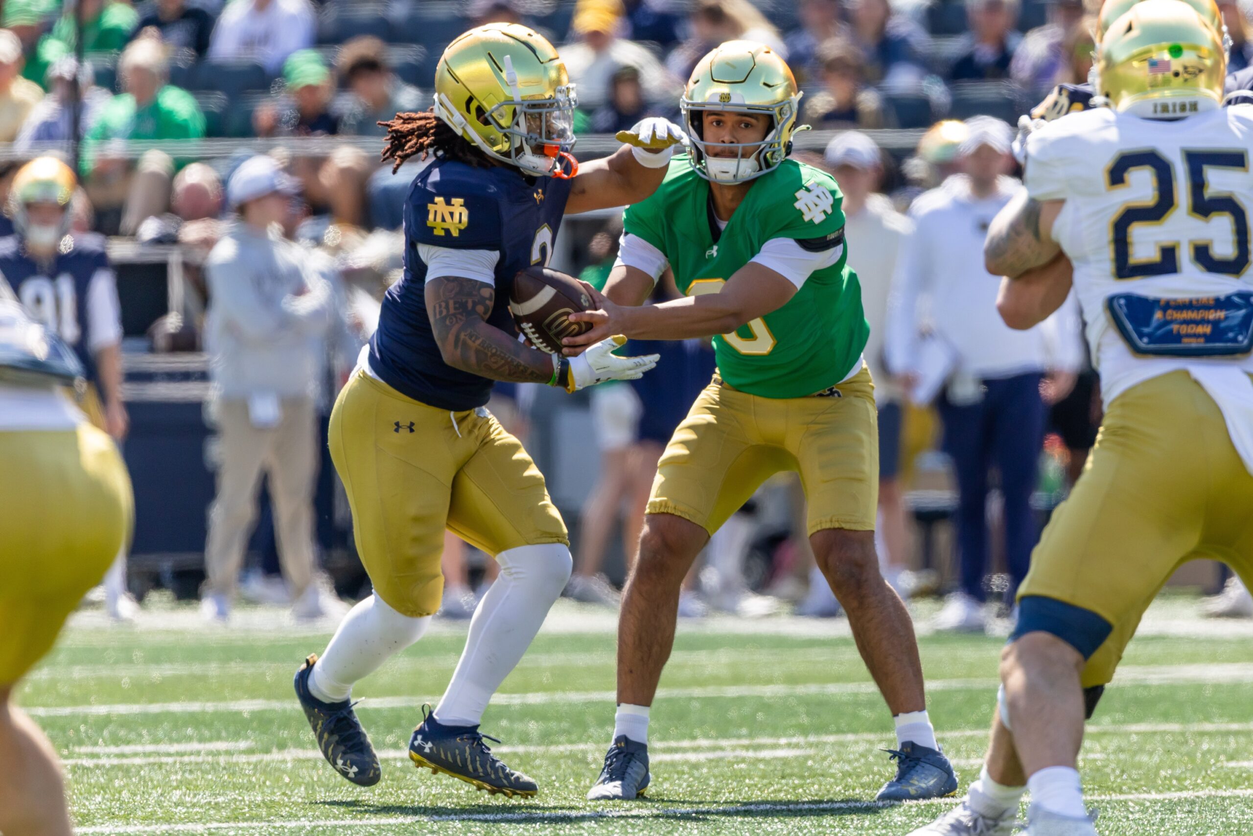 Notre Dame and Miami clash in a high-profile opener on Sunday, August 31, 2025, at Hard Rock Stadium in Miami Gardens. The Fighting Irish are laid at –2.5, with the over/under at 53.5, signaling expectations for a balanced heavyweight matchup steeped in tradition and playoff implications. Notre Dame vs Miami AI Prediction: Free CFB Betting Insights for Aug 31. Credit USA TODAY/IMAGN