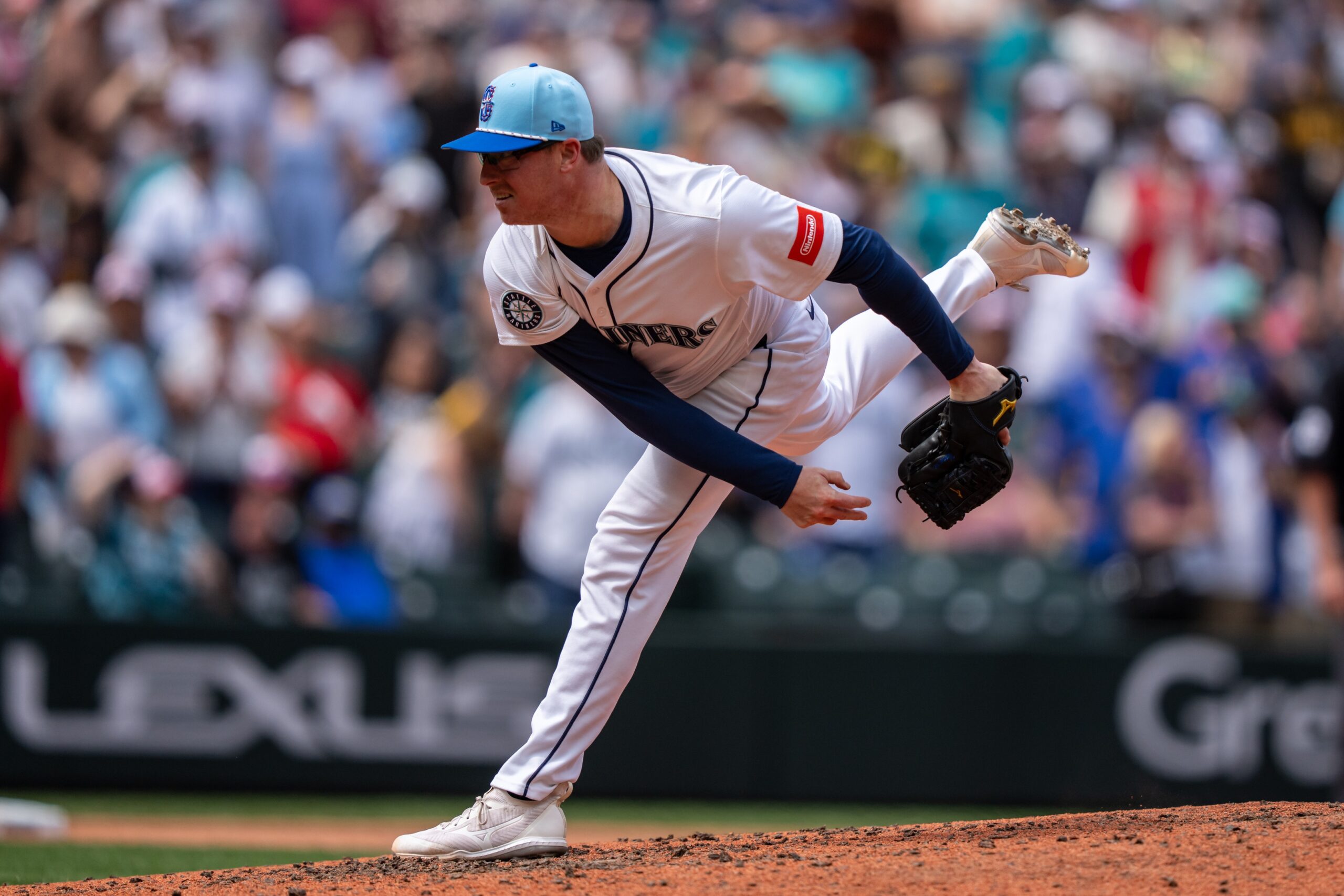 The St. Louis Cardinals (70–71) visit T-Mobile Park to take on the Seattle Mariners (73–67), with a pivotal starting pitching matchup on tap: Miles Mikolas for St. Louis and Bryan Woo for Seattle. With both teams still jockeying for positioning, this contest could tip playoff momentum—expect a classic duel between veteran control and young firepower. St. Louis vs Seattle AI Prediction: Free MLB Betting Insights for Sep 08. Credit USA TODAY/IMAGN