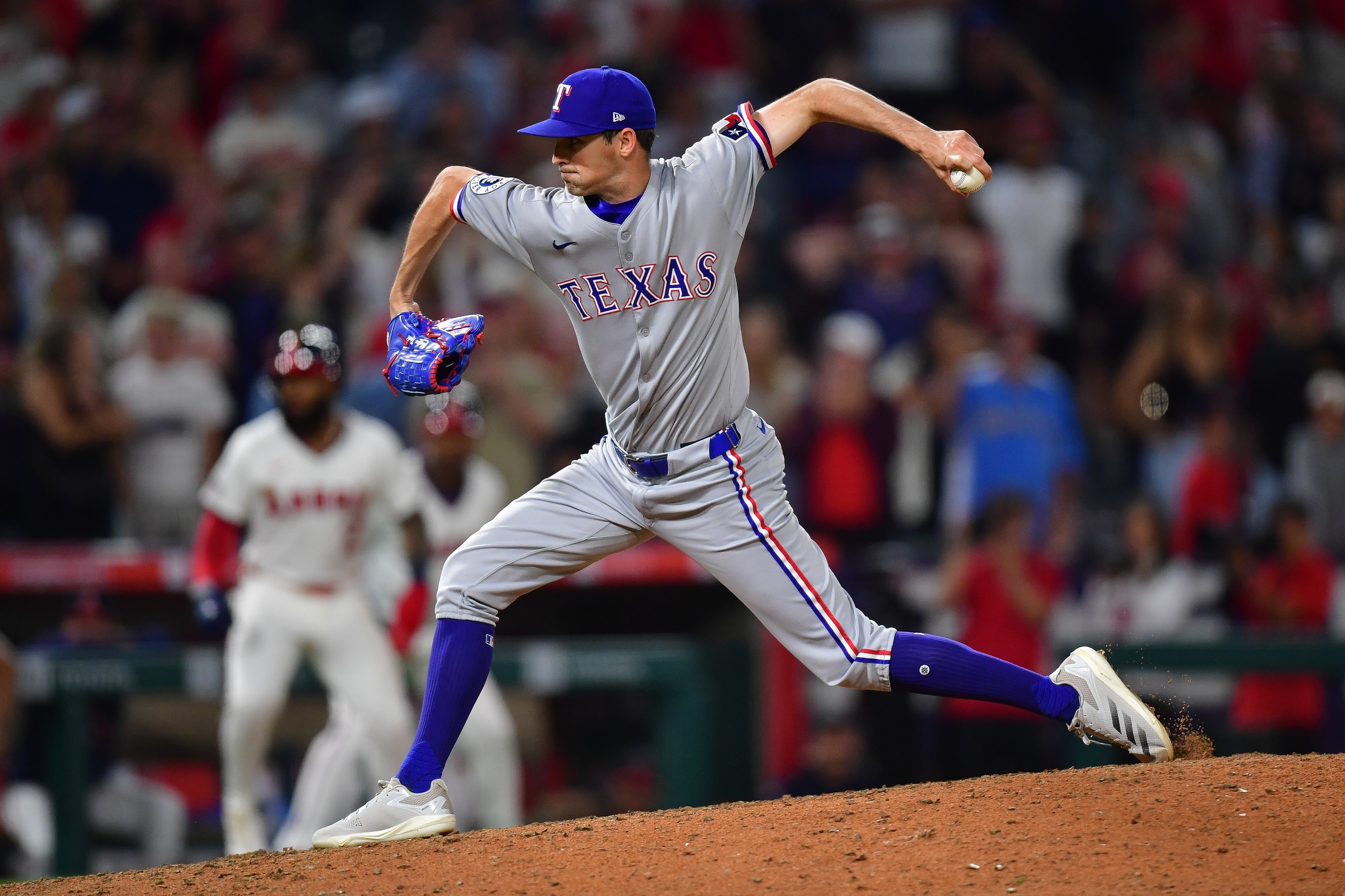 the Texas Rangers (72–69) on Friday, September 5, with first pitch scheduled for 8:05 p.m. ET at Globe Life Field—Houston sends Merrill Kelly to the mound versus Texas’s Hunter Brown in a Lone Star Series clash loaded with rotation intrigue and playoff significance. This divisional showdown adds spark to the standings and the betting board, as both teams jockey for position in the AL playoff picture.   Houston vs Texas AI Prediction: Free MLB Betting Insights for Sep 05. Credit USA TODAY/IMAGN