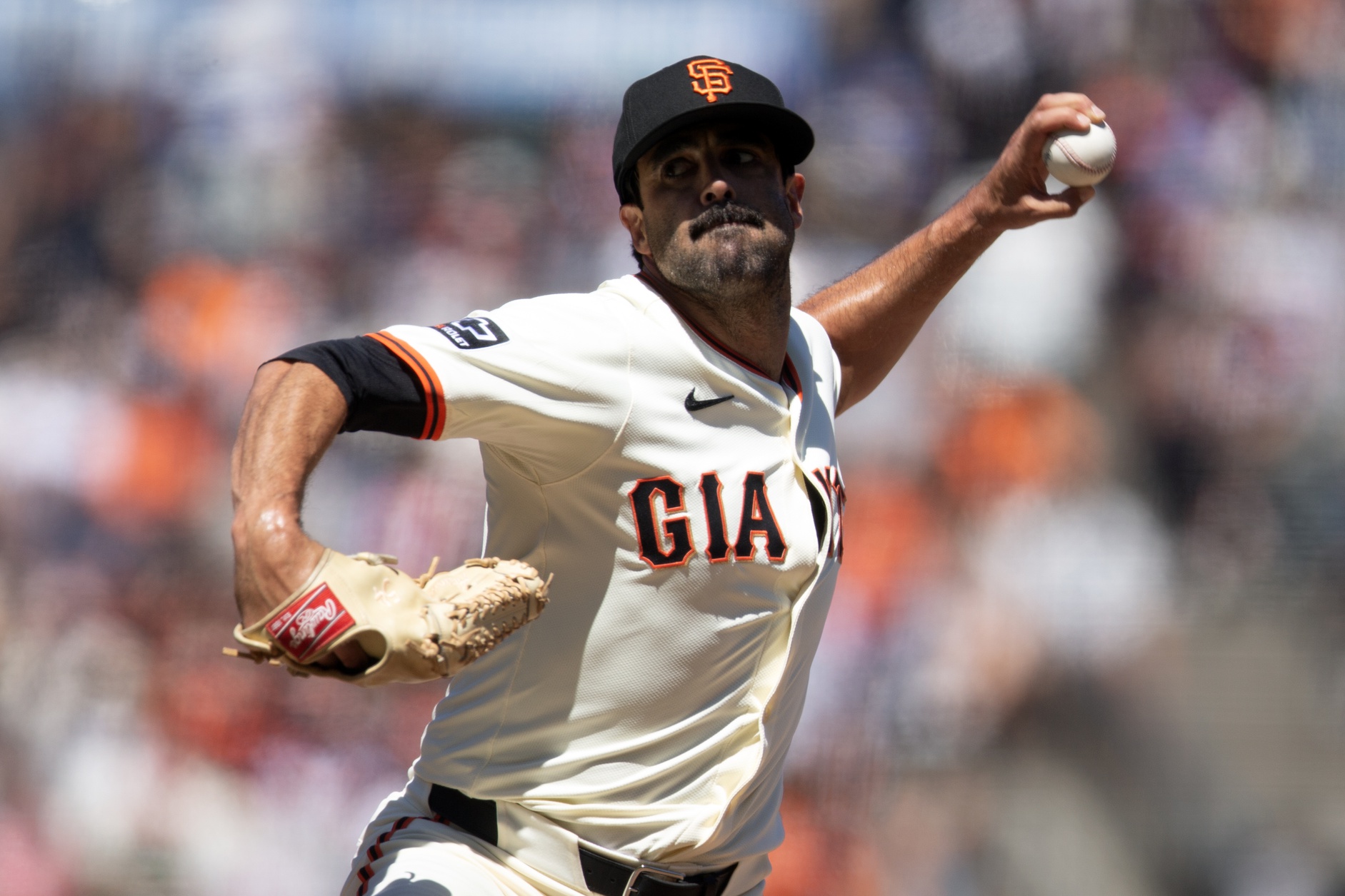 On Friday, July 11, 2025, the Los Angeles Dodgers (56–38) and the San Francisco Giants (51–43) will clash at Oracle Park in a pivotal NL West showdown. The Dodgers, leading the division, aim to extend their advantage, while the Giants seek to close the five-game gap and solidify their wild card position. Los Angeles Dodgers vs San Francisco AI Prediction: Free MLB Betting Insights for Jul 11. Credit USA TODAY/IMAGN
