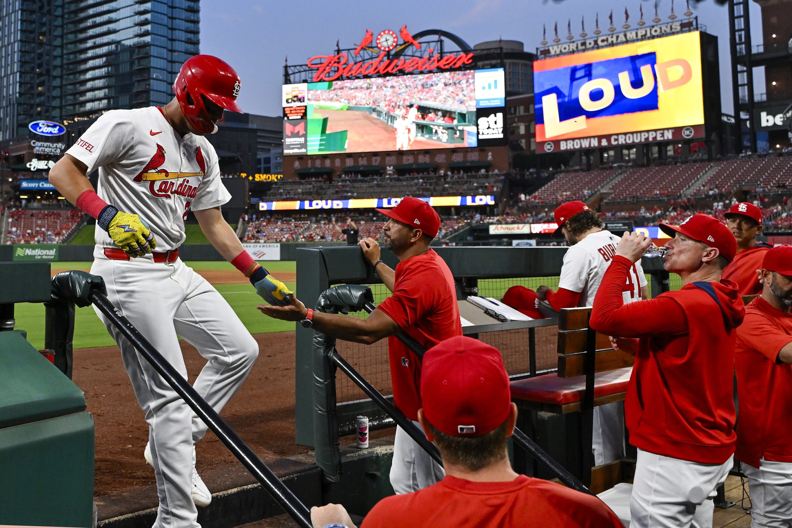 The Colorado Rockies (30–88) wrap up their series with the St. Louis Cardinals (61–60) at Busch Stadium on Wednesday, August 13. The Cardinals are modest favorites—around –150 on the moneyline—with an over/under sitting near 8, signaling expectations for a moderately paced game centered on pitching and situational offense. Colorado vs St. Louis AI Prediction: Free MLB Betting Insights for Aug 13. Credit USA TODAY/IMAGN