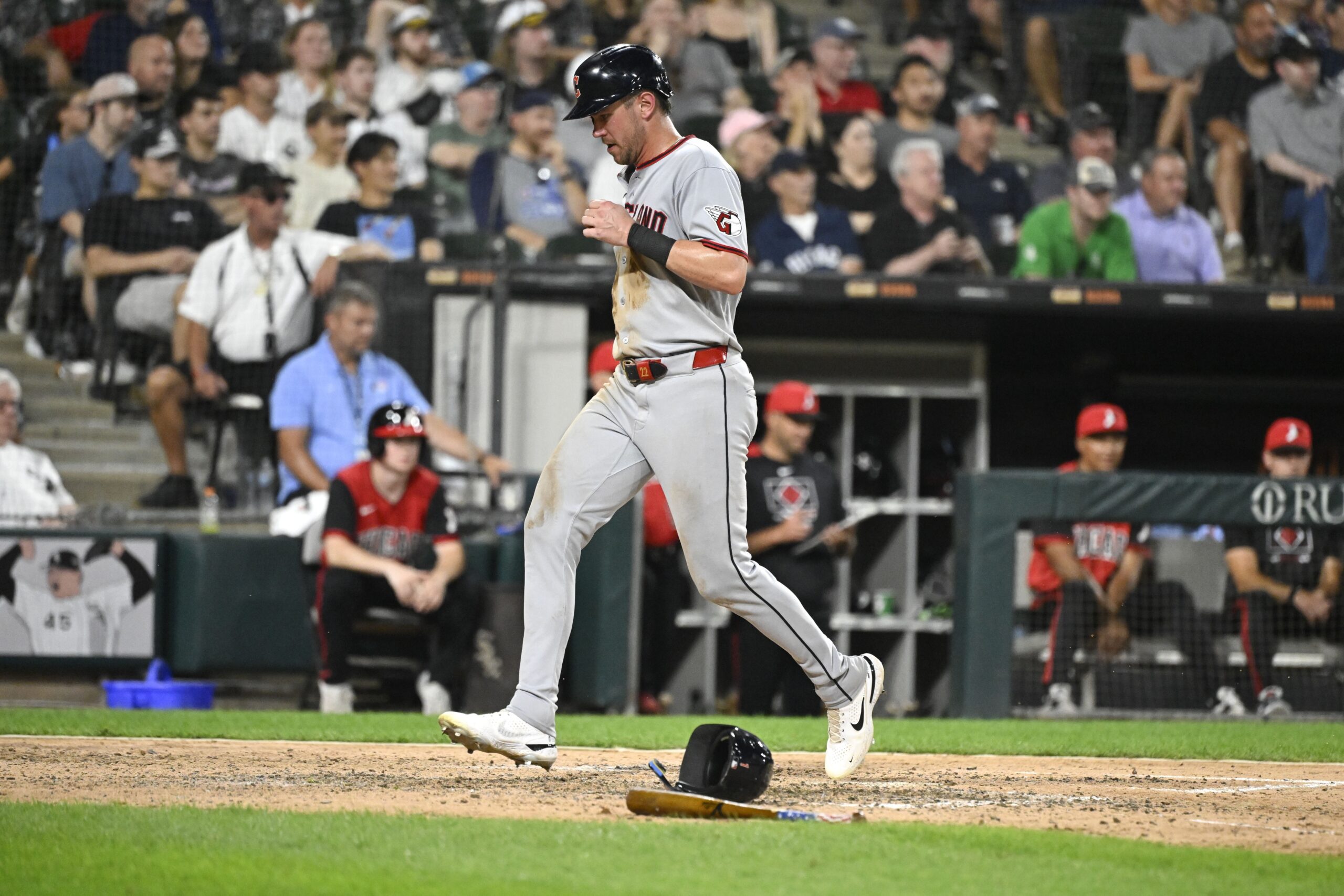 On Saturday, July 12, 2025, the Cleveland Guardians (50–40) will visit the Chicago White Sox (48–53) at Guaranteed Rate Field, with first pitch scheduled for 4:10 p.m. ET. Cleveland is favored at –150 on the moneyline and –1.5 on the run line, with an over/under set at 8.5 runs. Cleveland vs Chicago White Sox AI Prediction: Free MLB Betting Insights for Jul 12. Credit USA TODAY/IMAGN