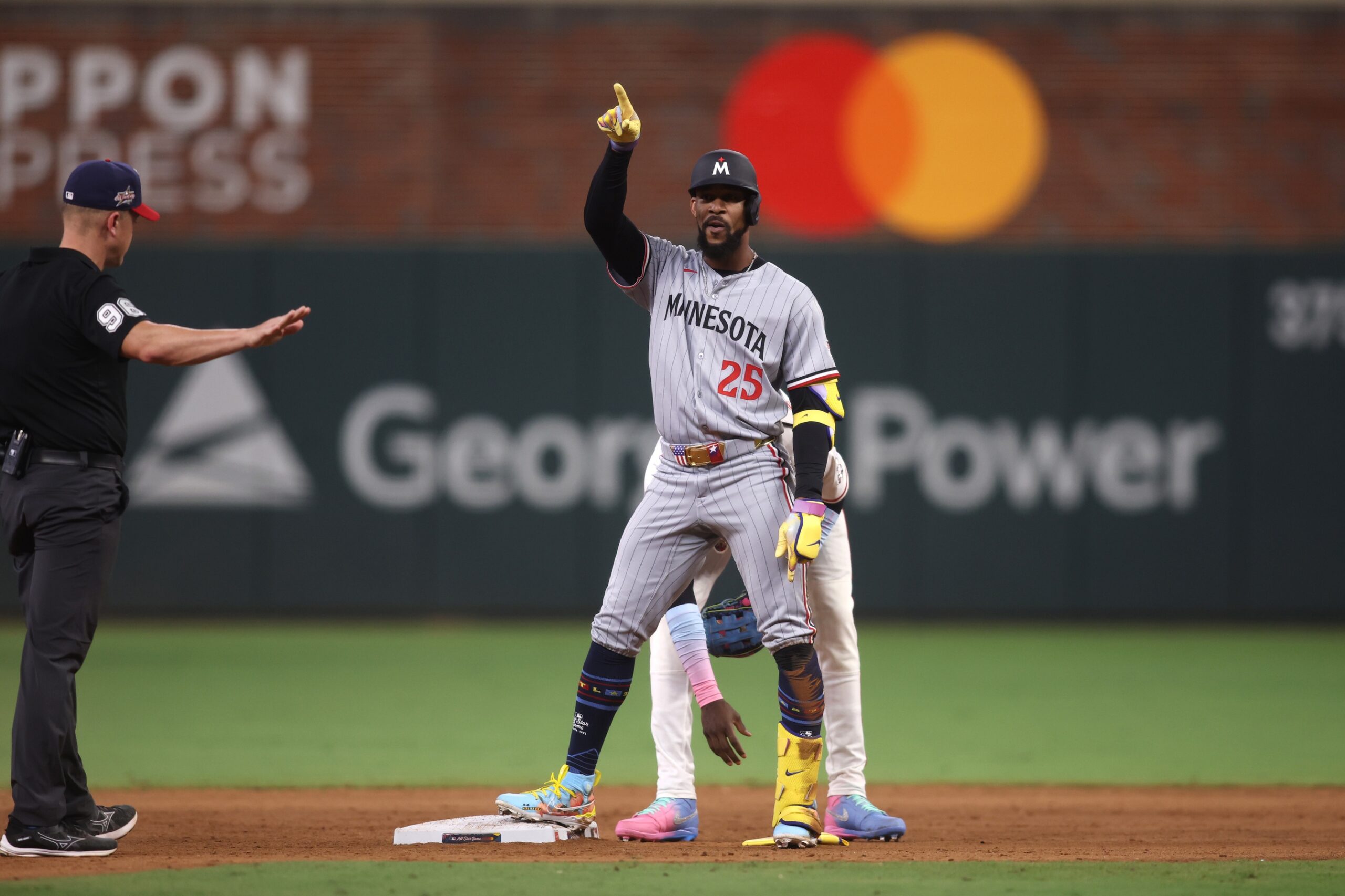 The Minnesota Twins travel to face the Colorado Rockies at Coors Field on July 18 in a mid-summer matchup that pits league-average pitching and disciplined baserunning against the challenges of high altitude and thin air. While both teams aim to string together wins in tight games, this contest could come down to bullpen depth and execution in the late innings. Minnesota vs Colorado AI Prediction: Free MLB Betting Insights for Jul 18. Credit USA TODAY/IMAGN