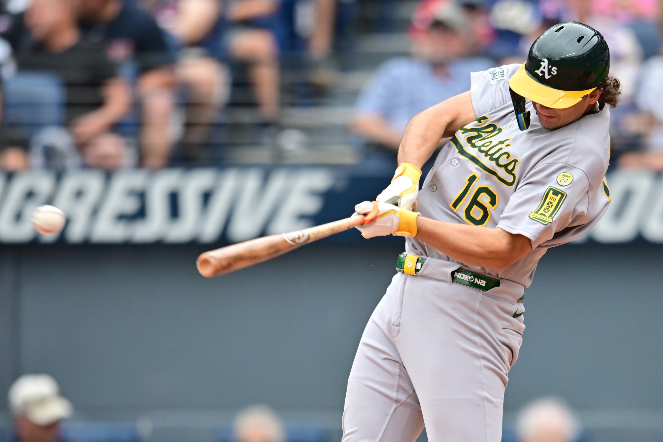 The rebuilding Athletics (36–59) hit the road to take on AL West–leading Rangers (57–42) who are aiming to stay sharp amid playoff contention. Texas enters as clear favorites (~–180 moneyline, –1.5 on the run line) with an 8.5 total, reflecting expected pitching dominance and moderate scoring. Athletics vs Texas AI Prediction: Free MLB Betting Insights for Jul 21. Credit USA TODAY/IMAGN