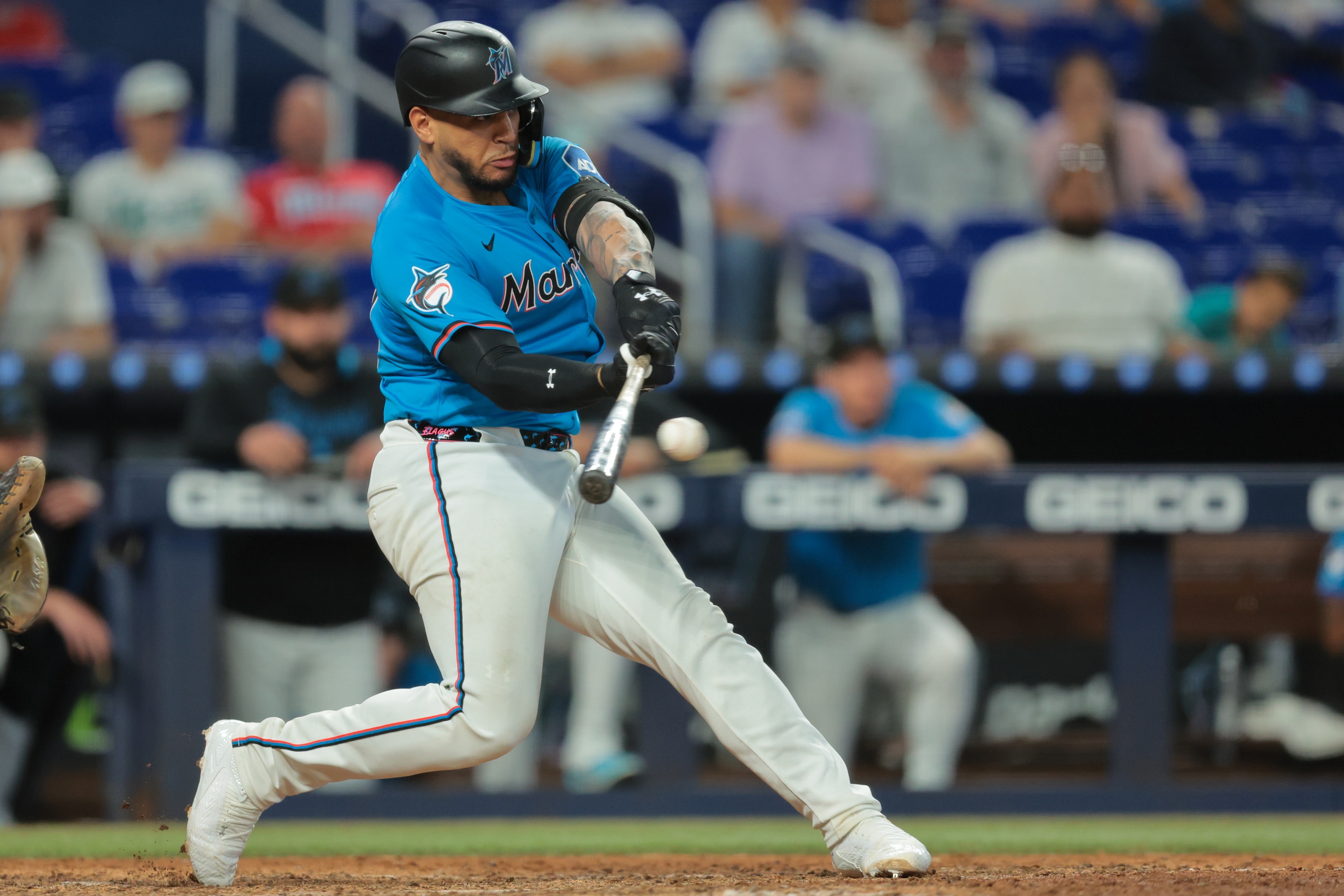 The San Diego Padres (53–45) travel to Miami looking to regain momentum, while the Marlins (46–51) aim to capitalize on home-field familiarity and stay in striking distance in the NL Wild Card race. Miami is a slight favorite (≈ –134 moneyline, –1.5 on the run line), with the total at 8.5 runs—suggesting a balanced game with both offense and defense contributing. San Diego vs Miami AI Prediction: Free MLB Betting Insights for Jul 21. Credit USA TODAY/IMAGN