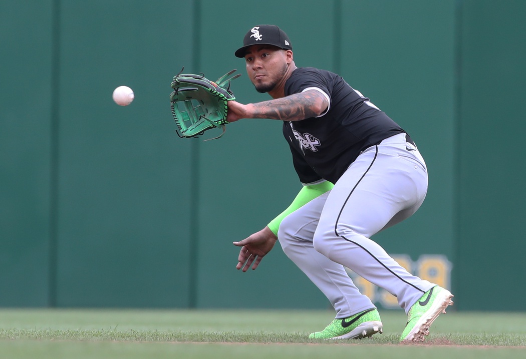 Chicago (33–65) continues a rough season but brings surprising grit following a solid showing in recent interleague matchups, while Tampa Bay (52–47) is aiming to stabilize after a shaky July. The Rays are heavy favorites (around –224 moneyline, –1.5 run line) at a total of 9 runs, indicating expectations for a controlled win with room for both offense and pitching. Chicago White Sox vs Tampa Bay AI Prediction: Free MLB Betting Insights for Jul 21. Credit USA TODAY/IMAGN