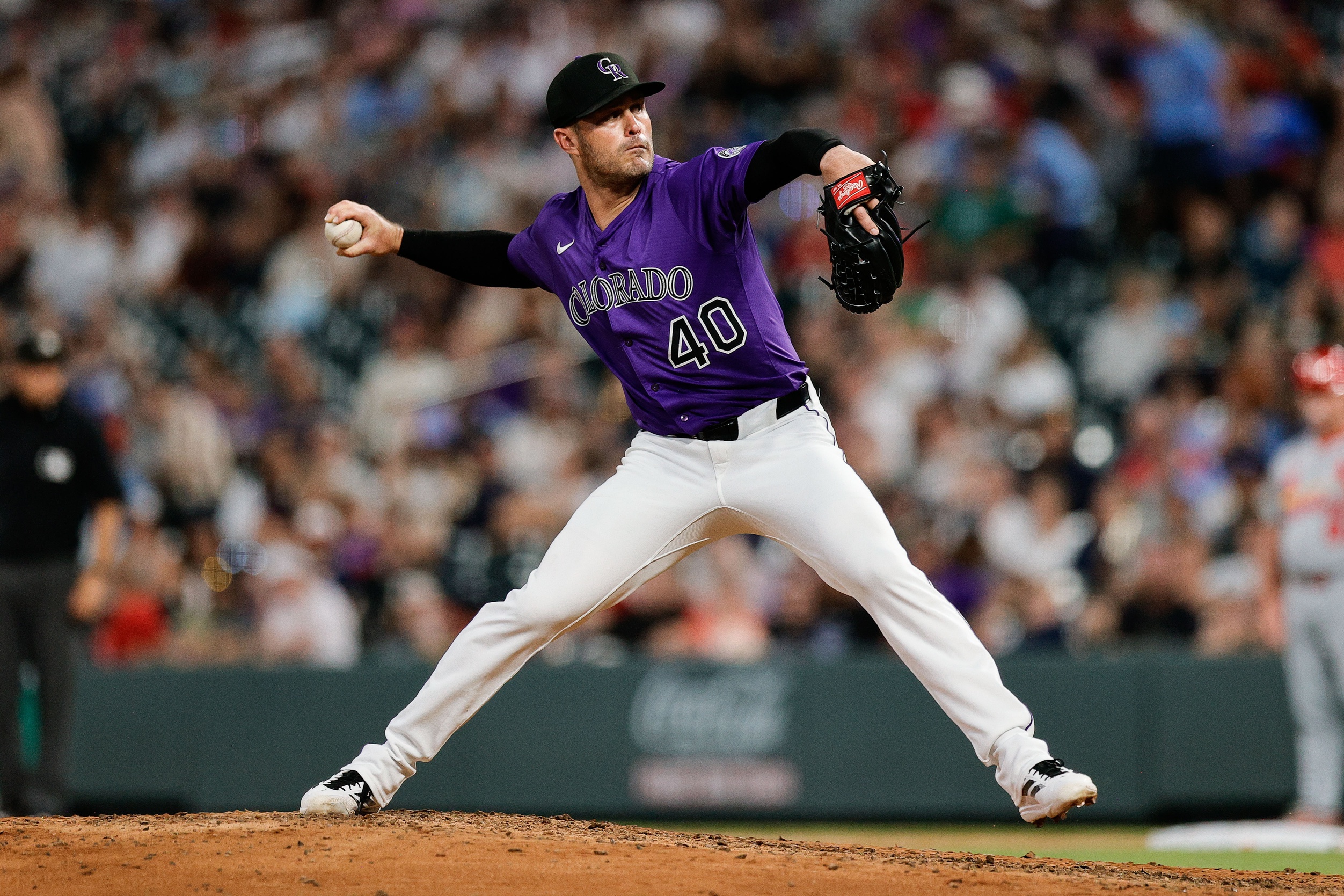 Arizona’s Diamondbacks (≈ 60–62) head into this matchup still in the hunt for a Wild Card spot despite a losing record, while the Colorado Rockies (≈ 33–89) continue to struggle at the bottom of the NL West. Arizona vs Colorado AI Prediction: Free MLB Betting Insights for Aug 16. Credit USA TODAY/IMAGN