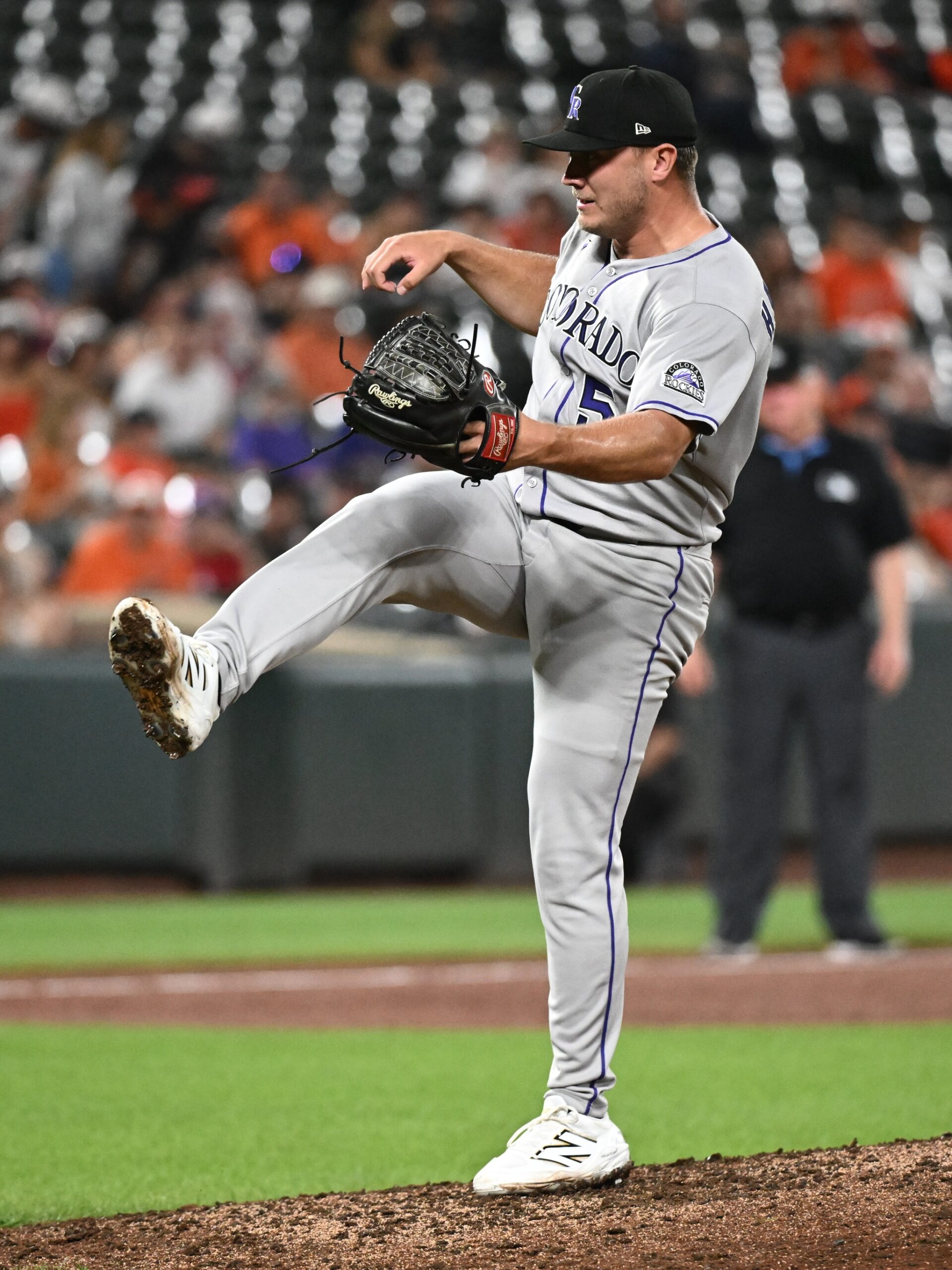 The Arizona Diamondbacks (around 59–62, clinging to a .500 record amidst a competitive NL West) visit Coors Field to take on the Colorado Rockies, who sit at a rough 30–85, enduring one of the worst seasons in recent memory. Arizona vs Colorado AI Prediction: Free MLB Betting Insights for Aug 15. Credit USA TODAY/IMAGN