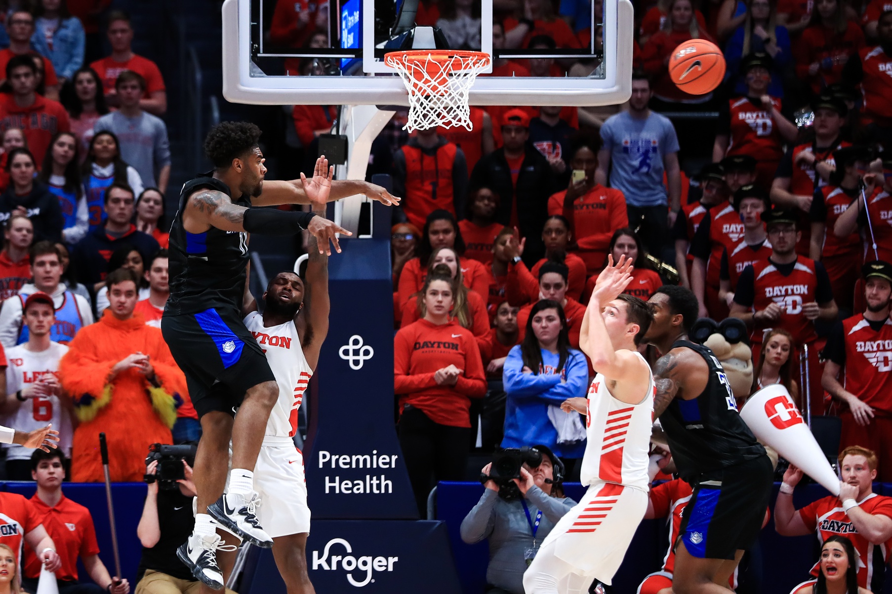  Saint Louis vs Dayton AI Prediction: Free CBB Betting Insights for Jan 01. Credit USA TODAY/IMAGN