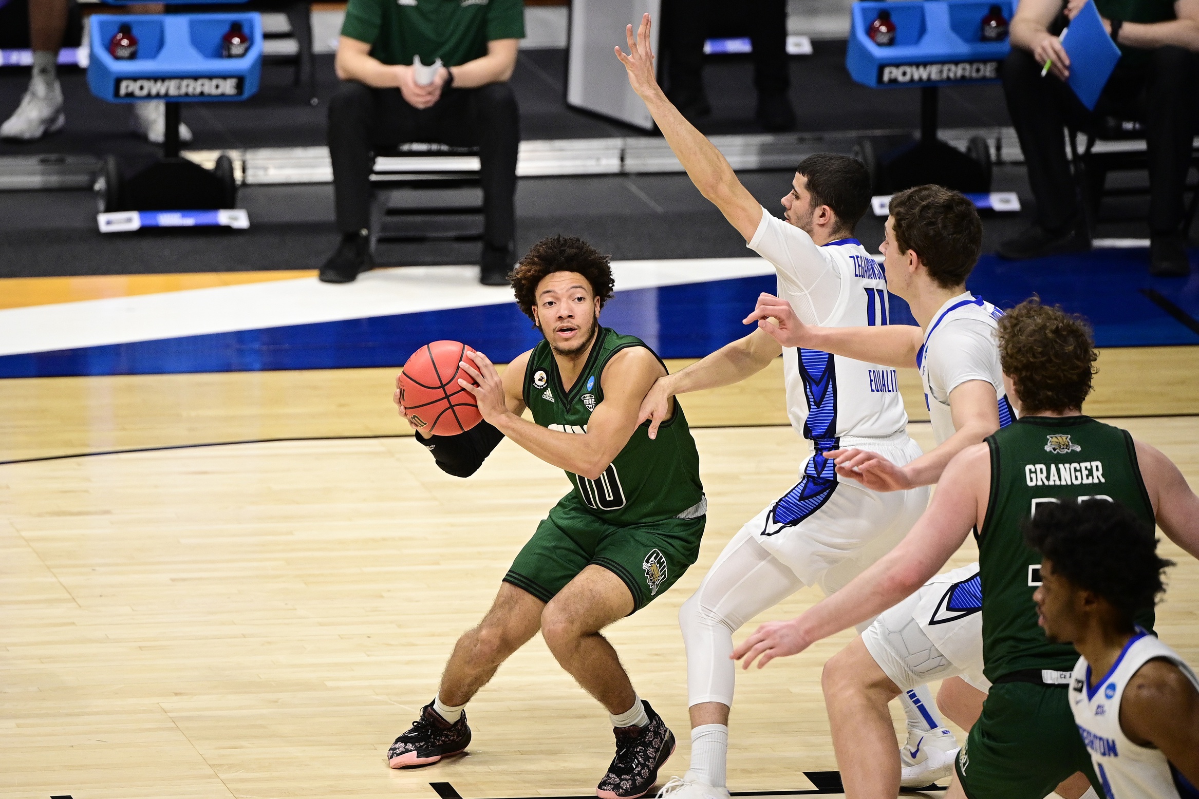  Central Michigan vs Ohio AI Prediction: Free CBB Betting Insights for Jan 01. Credit USA TODAY/IMAGN