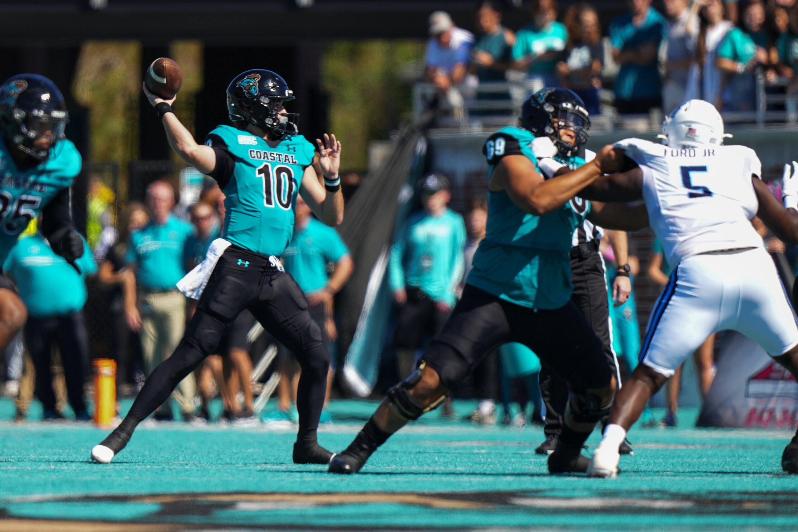  UL Monroe vs Coastal Carolina AI Prediction: Free CFB Betting Insights for Oct 11. Credit USA TODAY/IMAGN