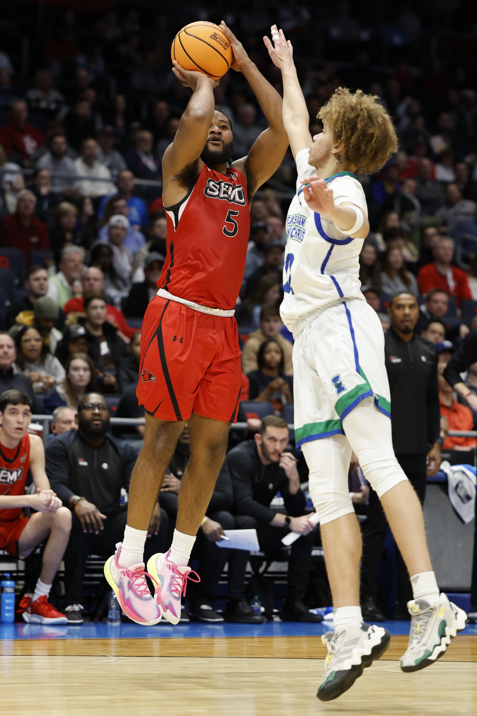 Southeast Missouri State vs UT Martin AI Prediction: Free CBB Betting Insights for Feb 17. Credit USA TODAY/IMAGN