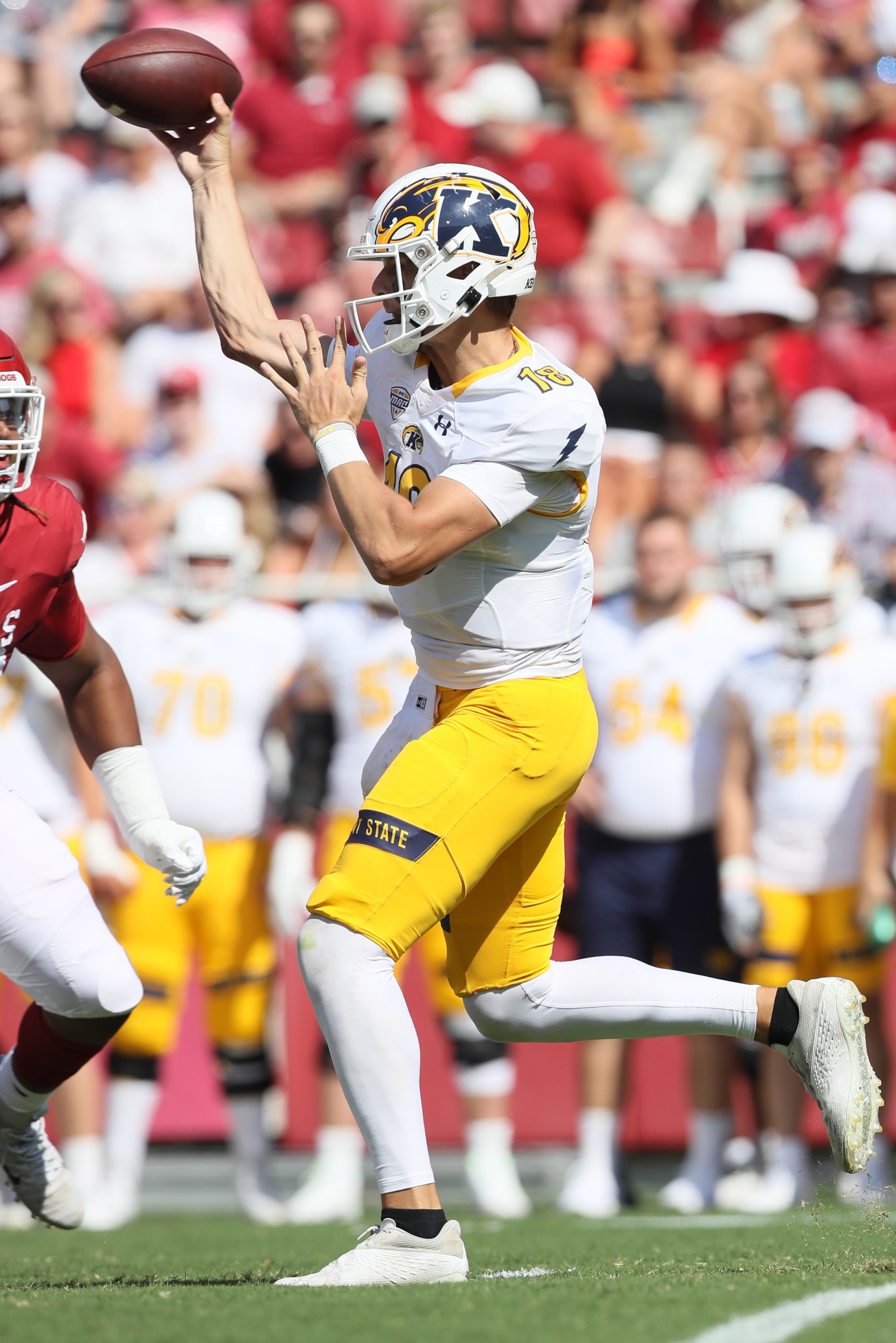 The Buffalo Bulls travel to Dix Stadium on September 13 to face the Kent State Golden Flashes in an early-season MAC duel where Buffalo aims to build on its impressive turnaround under Pete Lembo, while Kent State looks to break out of the cellar in its first year under interim head coach Mark Carney. Odds are modest, with Buffalo opening as a solid favorite—around –21.5, and the total set near 49.5, pointing toward expectations for a high-efficiency, one-sided game. Buffalo vs Kent State AI Prediction: Free CFB Betting Insights for Sep 13. Credit USA TODAY/IMAGN