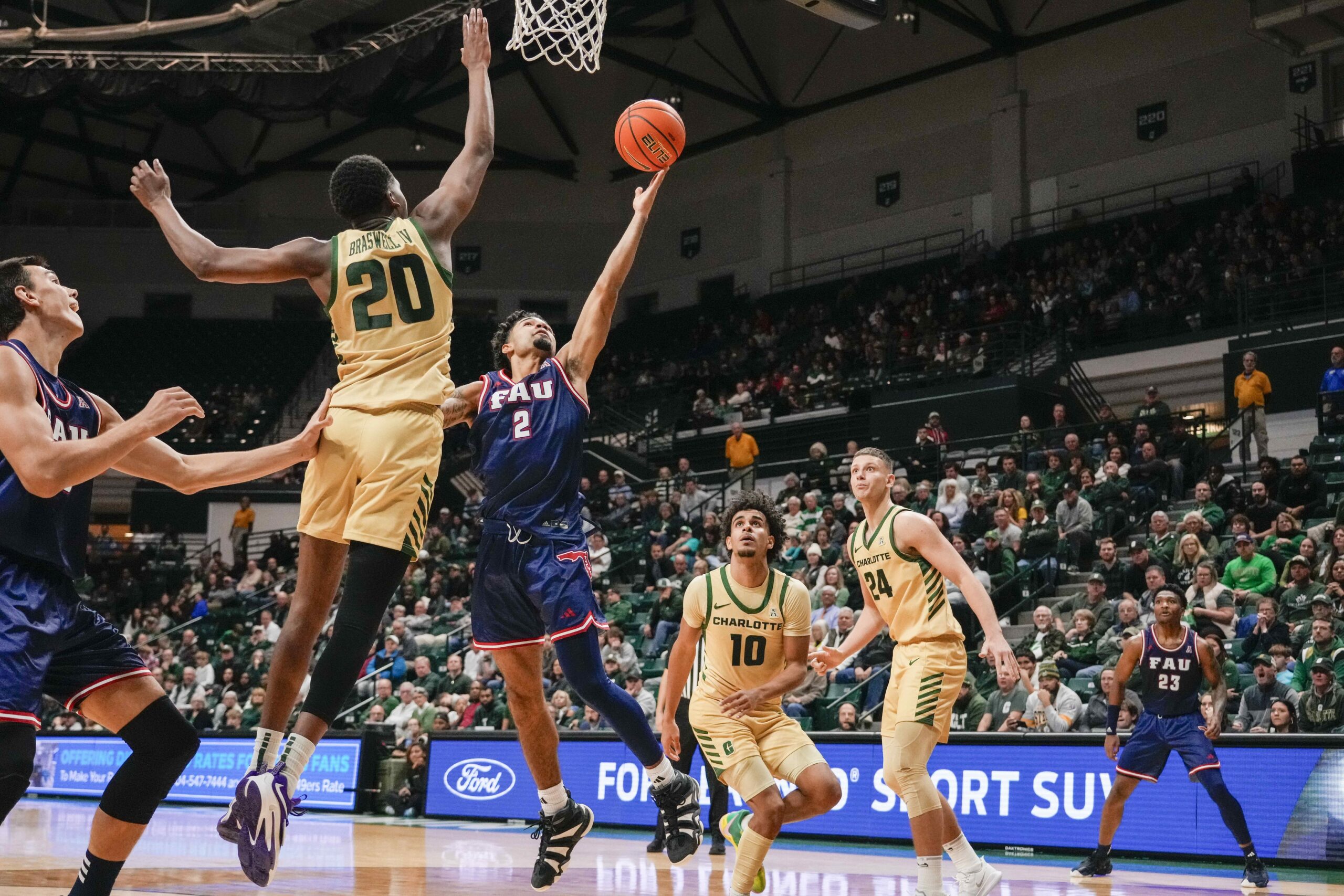  Rice vs Charlotte AI Prediction: Free CBB Betting Insights for Jan 01. Credit USA TODAY/IMAGN