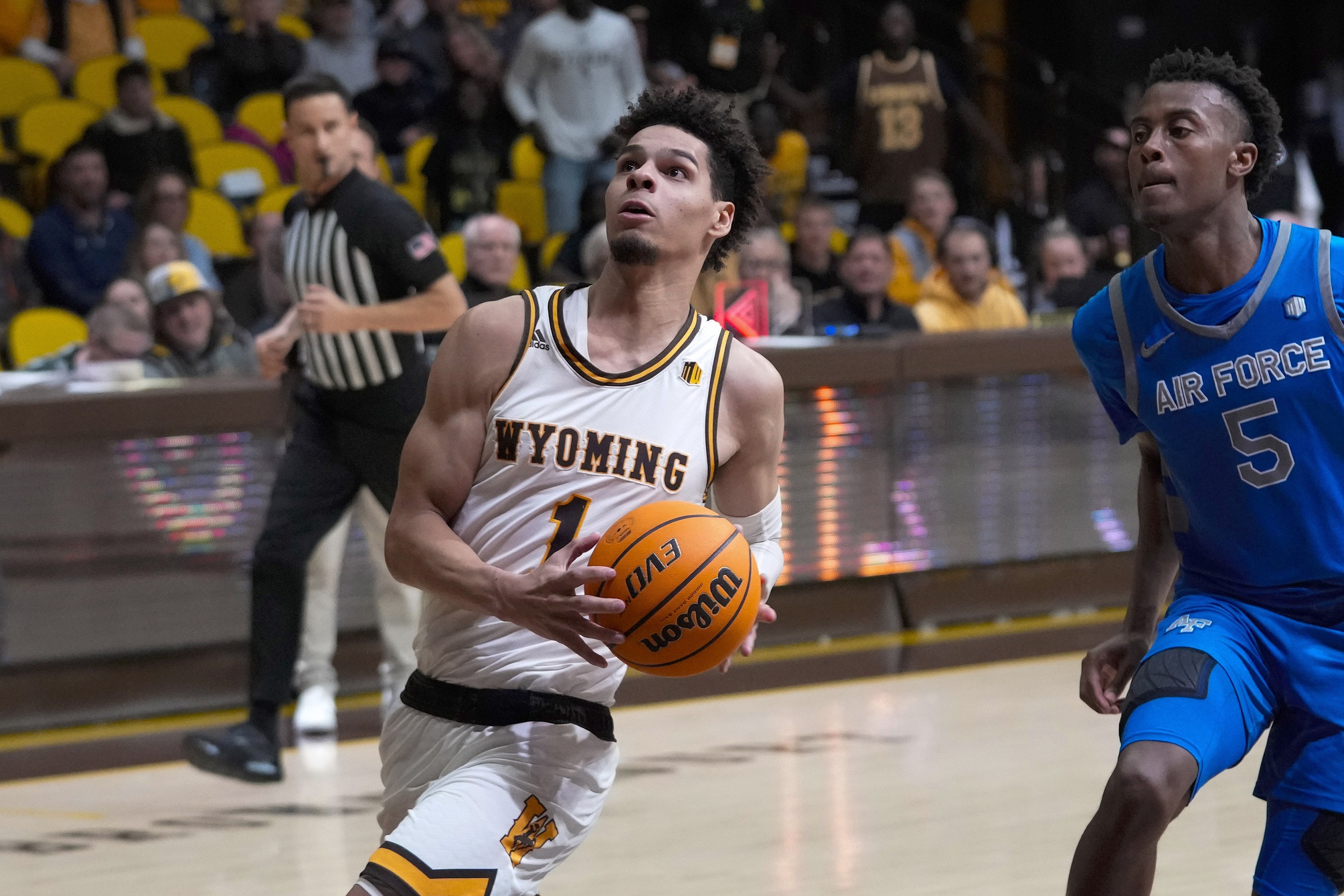  Wyoming vs UC Davis AI Prediction: Free CBB Betting Insights for Jan 01. Credit USA TODAY/IMAGN
