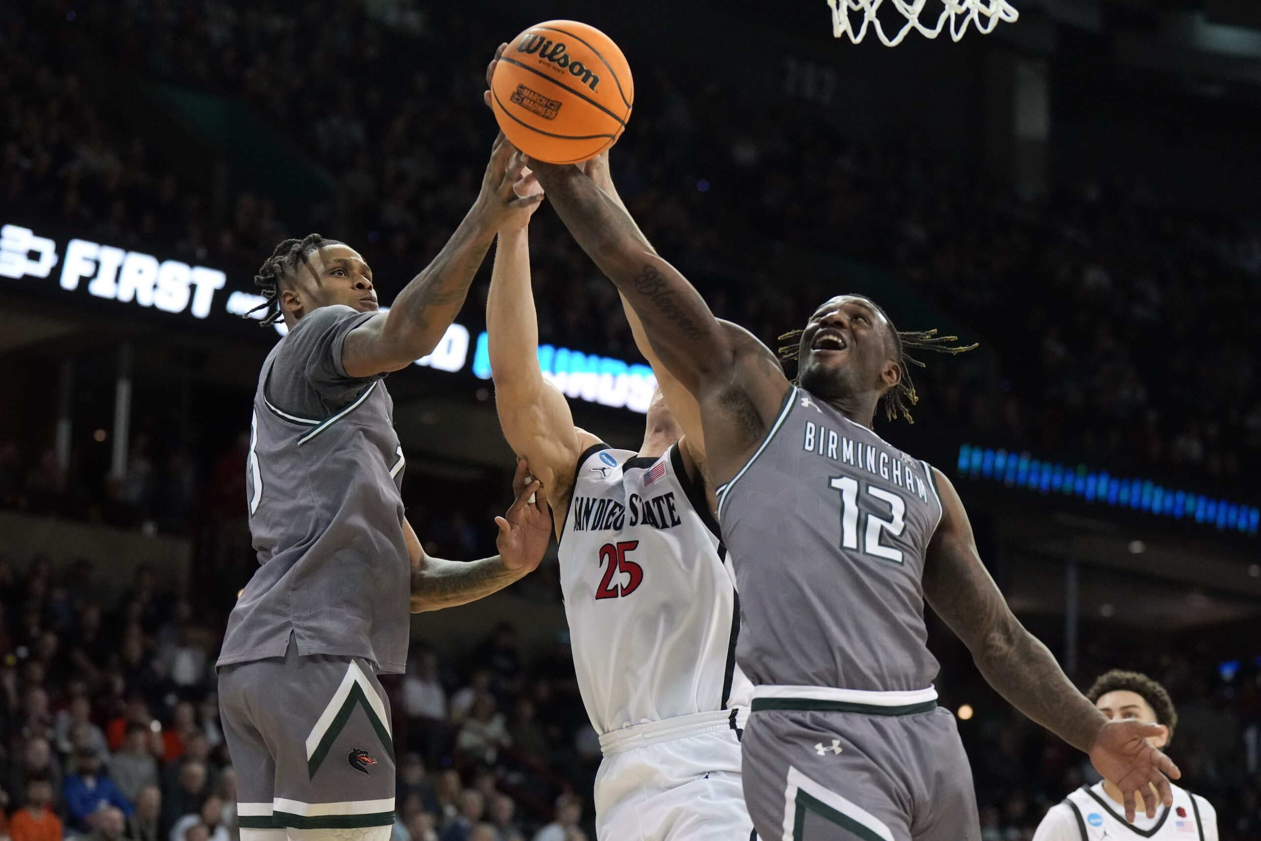  Florida Atlantic vs UAB AI Prediction: Free CBB Betting Insights for Jan 01. Credit USA TODAY/IMAGN
