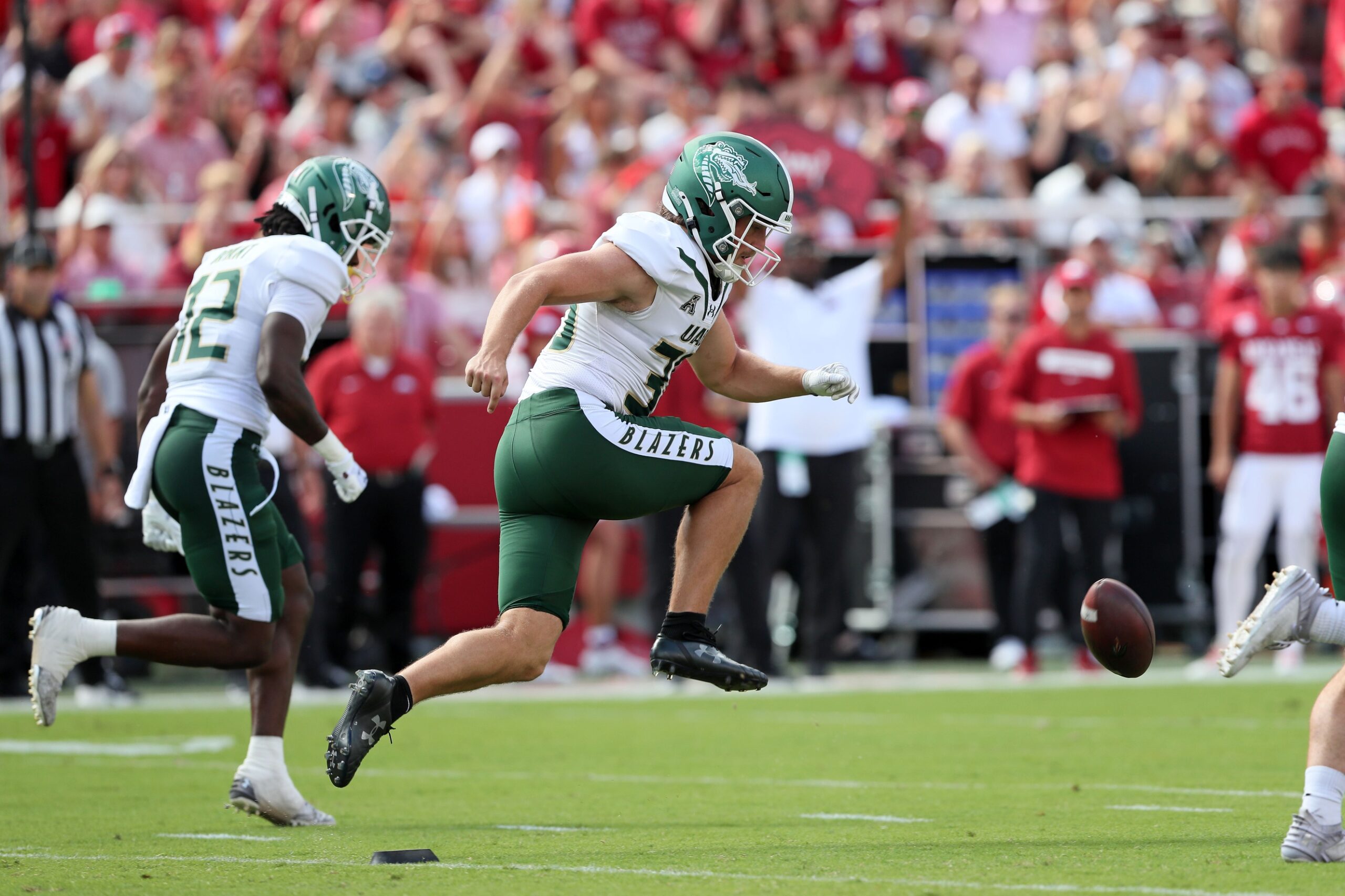  Memphis vs UAB AI Prediction: Free CFB Betting Insights for Oct 18. Credit USA TODAY/IMAGN