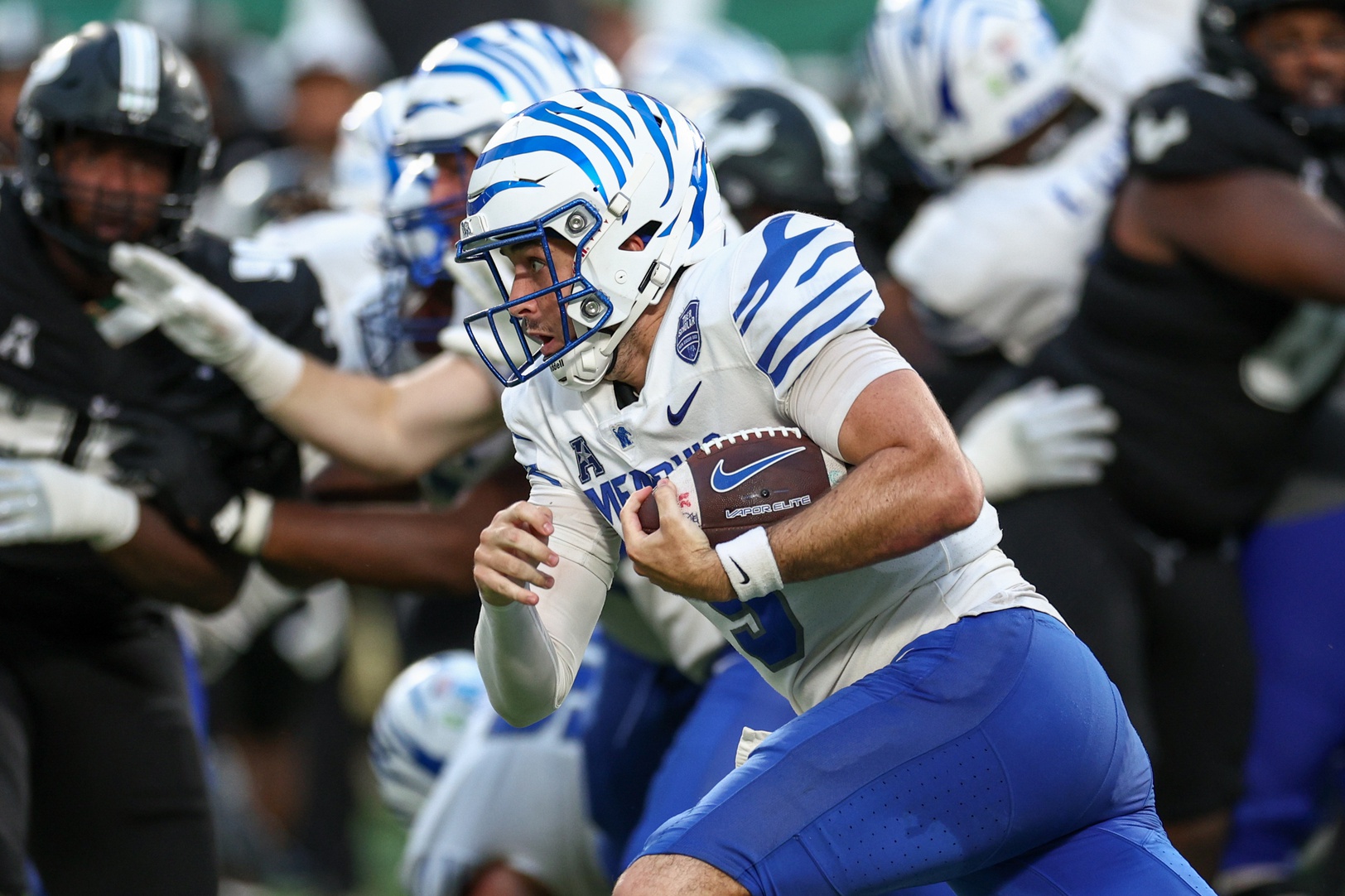 Arkansas vs Memphis AI Prediction: Free CFB Betting Insights for Sep 20. Credit USA TODAY/IMAGN