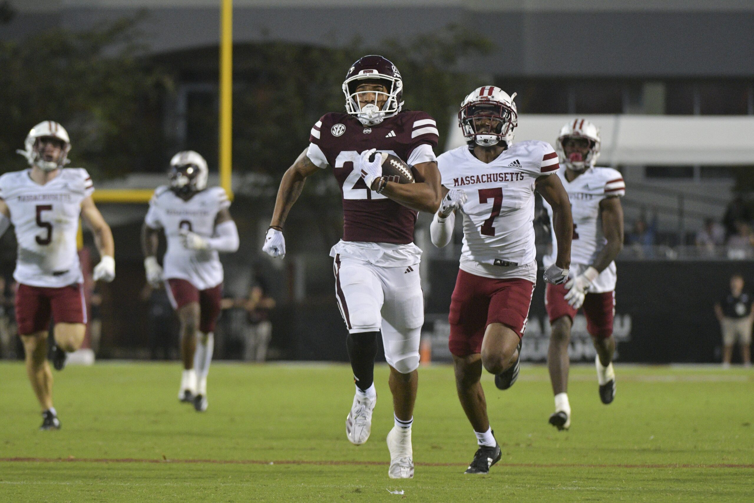  Northern Illinois vs Mississippi State AI Prediction: Free CFB Betting Insights for Sep 20. Credit USA TODAY/IMAGN