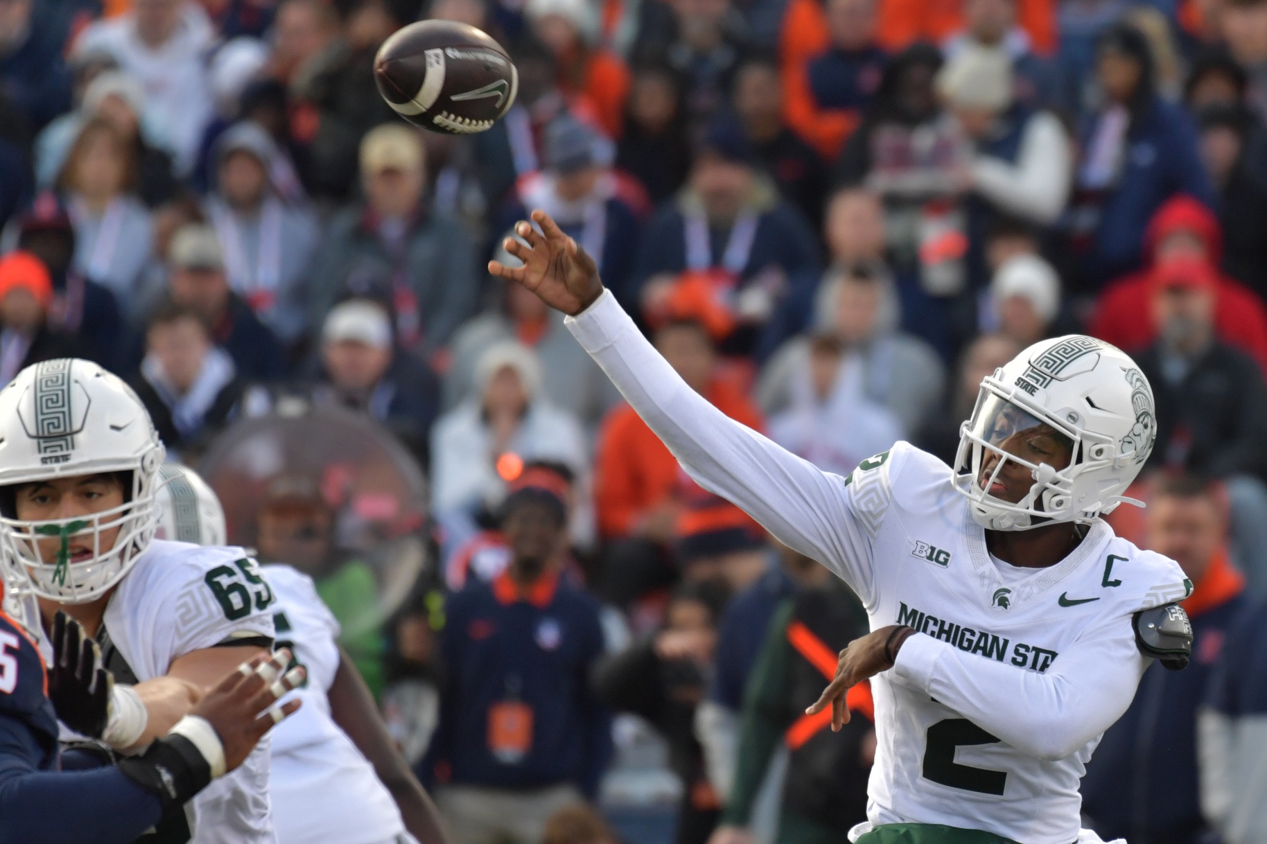 Michigan vs Michigan State AI Prediction: Free CFB Betting Insights for Oct 25. Credit USA TODAY/IMAGN