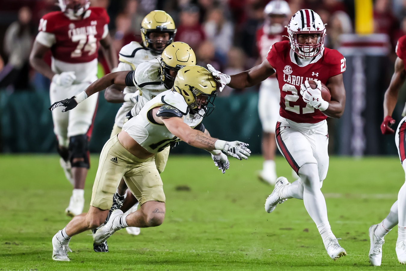  Oklahoma vs South Carolina AI Prediction: Free CFB Betting Insights for Oct 18. Credit USA TODAY/IMAGN