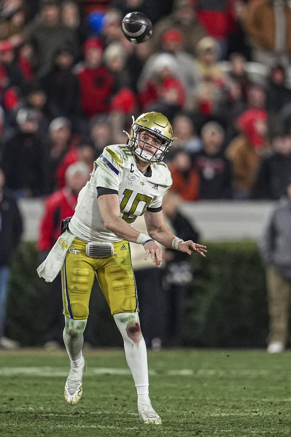  Syracuse vs Georgia Tech AI Prediction: Free CFB Betting Insights for Oct 25. Credit USA TODAY/IMAGN