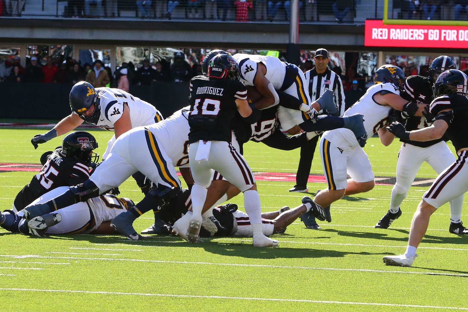  Utah vs West Virginia AI Prediction: Free CFB Betting Insights for Sep 27. Credit USA TODAY/IMAGN