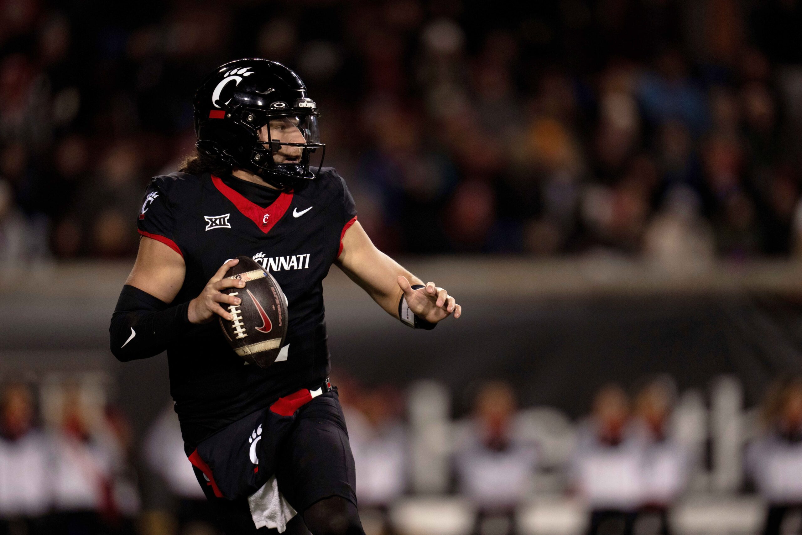 BYU vs Cincinnati AI Prediction: Free CFB Betting Insights for Nov 22. Credit USA TODAY/IMAGN