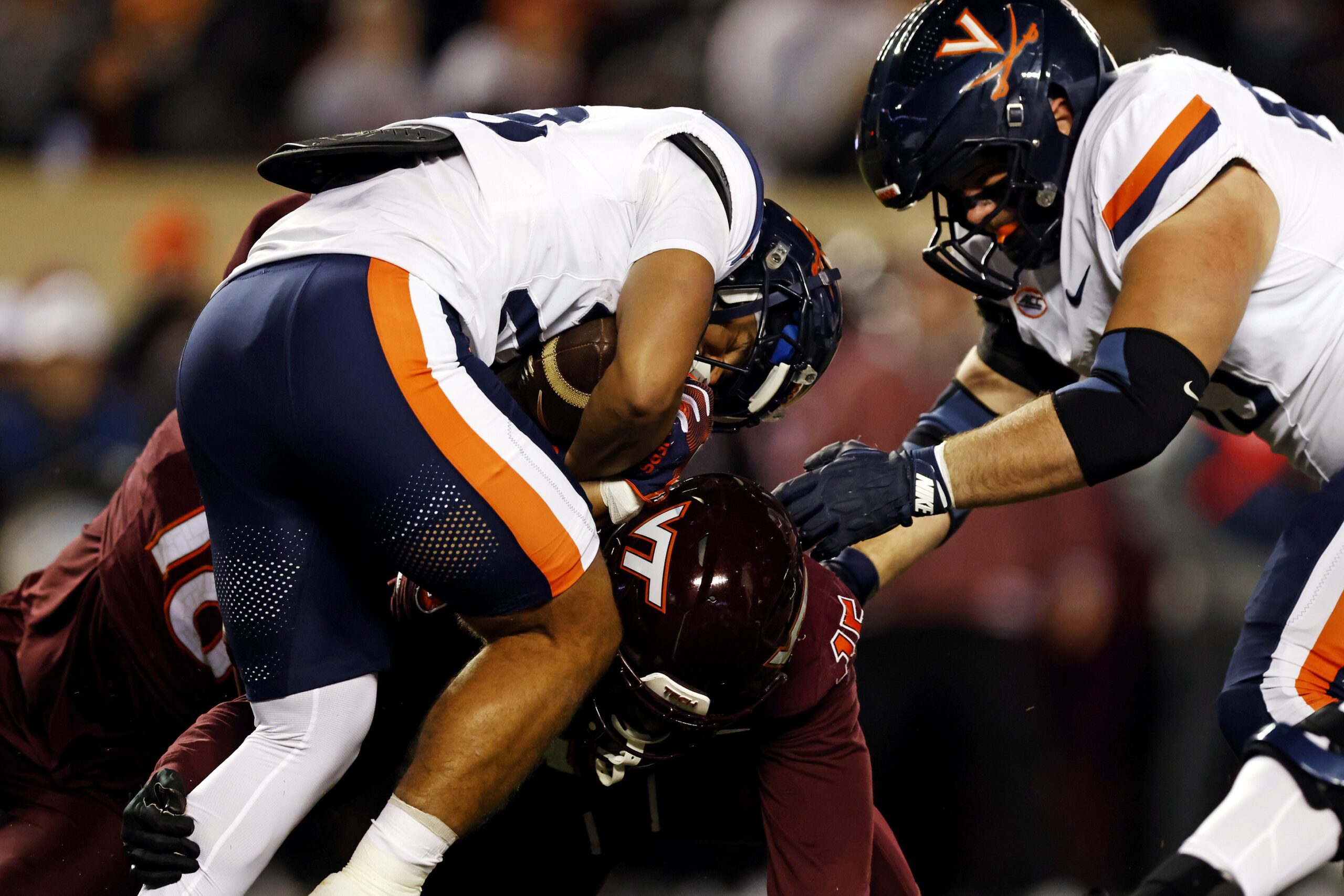  Washington State vs Virginia AI Prediction: Free CFB Betting Insights for Oct 18. Credit USA TODAY/IMAGN
