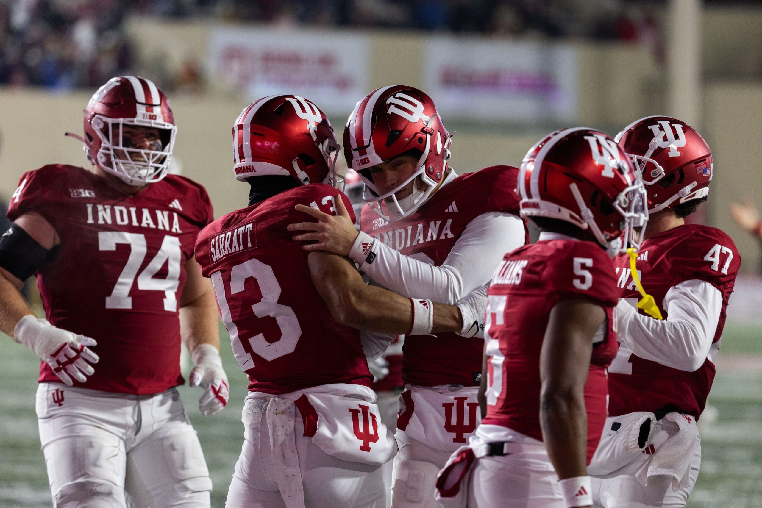 The Kennesaw State Owls open their season on September 6, 2025, with a challenging road trip to take on the Indiana Hoosiers in Bloomington. Indiana enters as a heavy 35.5-point favorite, with the over/under set around 50.5, reflecting expectations for a dominant Big Ten performance but with enough total to suggest potential scoring surprises. Kennesaw State vs Indiana AI Prediction: Free CFB Betting Insights for Sep 06. Credit USA TODAY/IMAGN