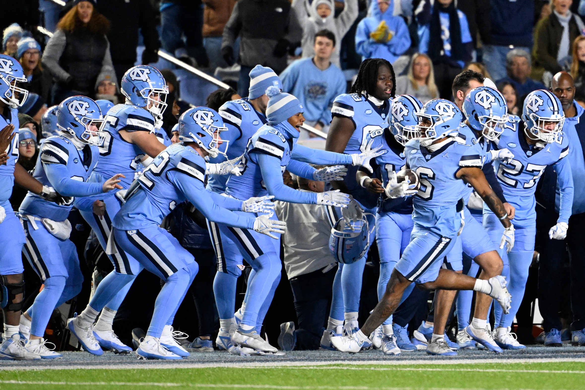  Stanford vs North Carolina AI Prediction: Free CFB Betting Insights for Nov 08. Credit USA TODAY/IMAGN