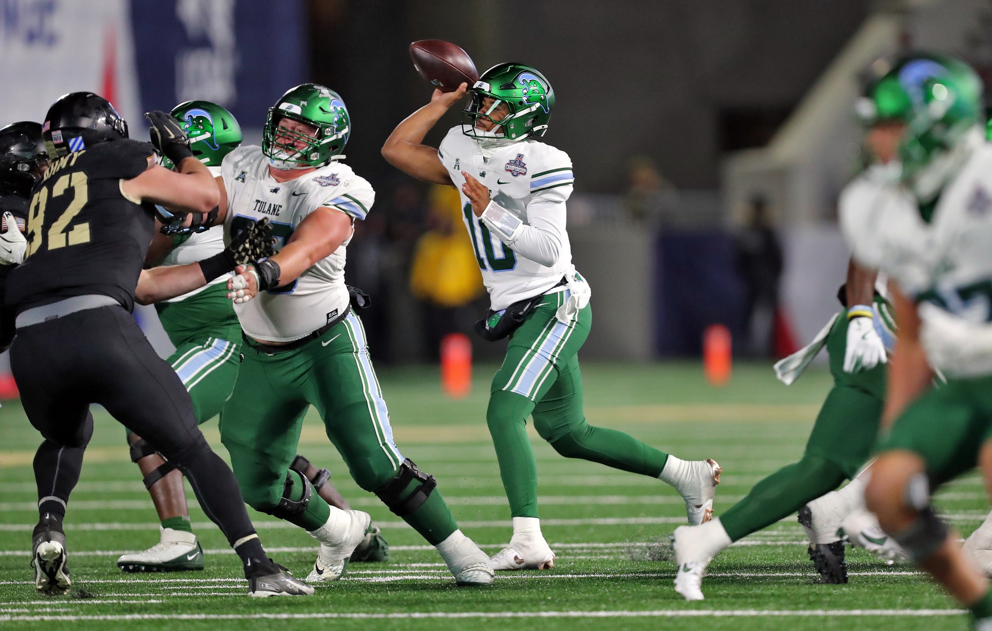 Northwestern opens its season in New Orleans against a dangerous Tulane program seeking to maintain its AAC momentum and playoff trajectory. With both teams looking to establish early identity—with Northwestern aiming for improved consistency and Tulane aiming to build on a dynamic 2024—this matchup presents a compelling balance of styles and stakes. Northwestern vs Tulane AI Prediction: Free CFB Betting Insights for Aug 30. Credit USA TODAY/IMAGN