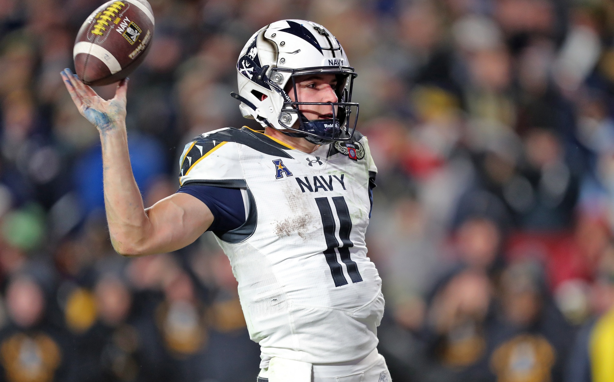Navy vs Notre Dame AI Prediction: Free CFB Betting Insights for Nov 08. Credit USA TODAY/IMAGN