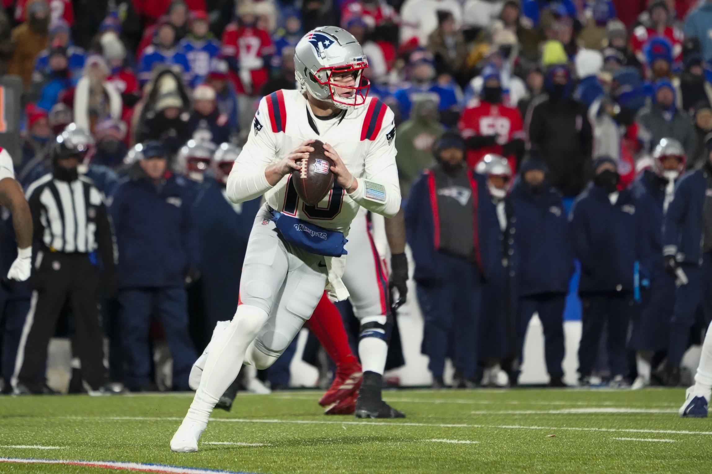 New England vs Tennessee AI Prediction: Free NFL Betting Insights for Oct 19. Credit USA TODAY/IMAGN