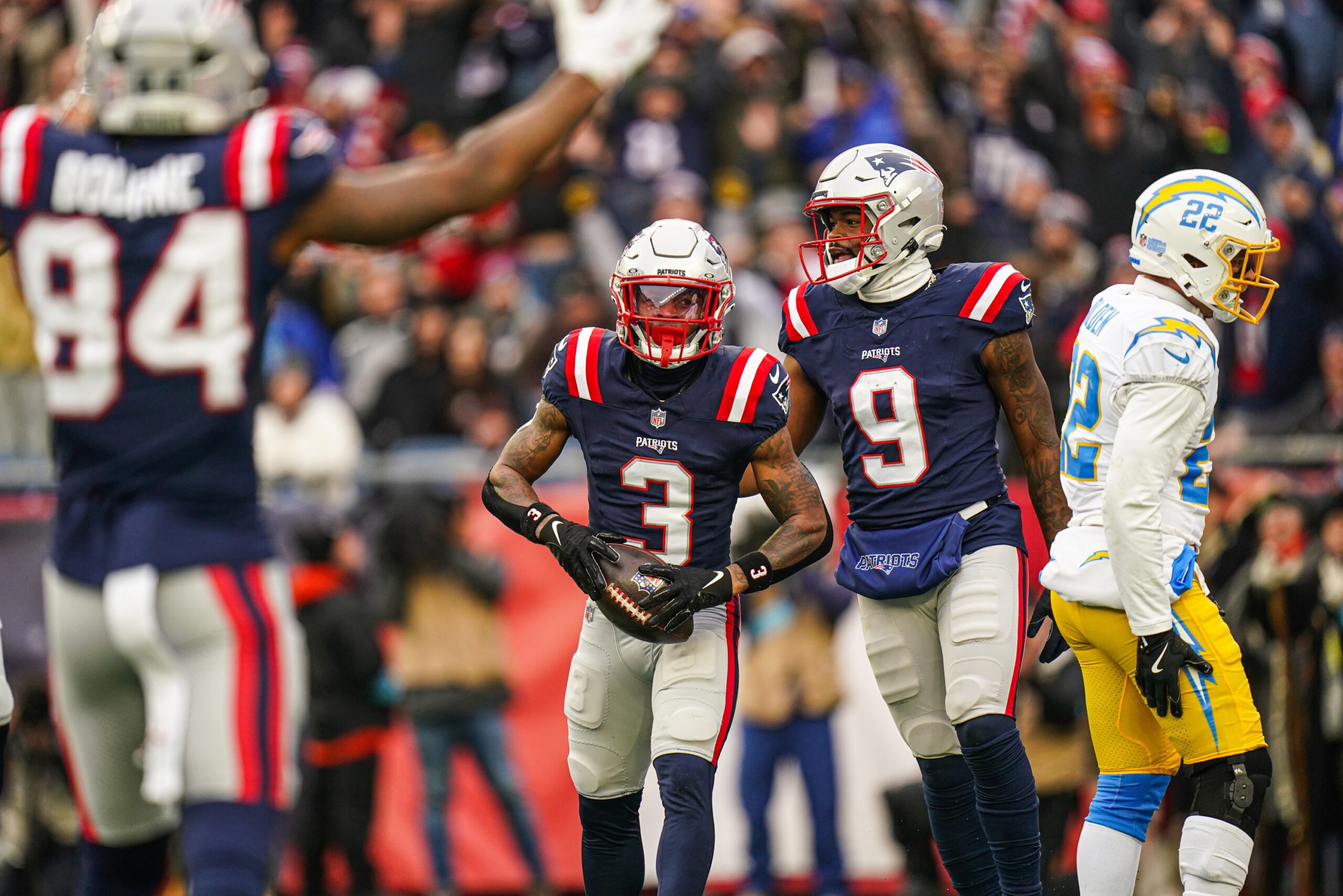  Miami vs New England AI Prediction: Free NFL Betting Insights for Jan 04. Credit USA TODAY/IMAGN