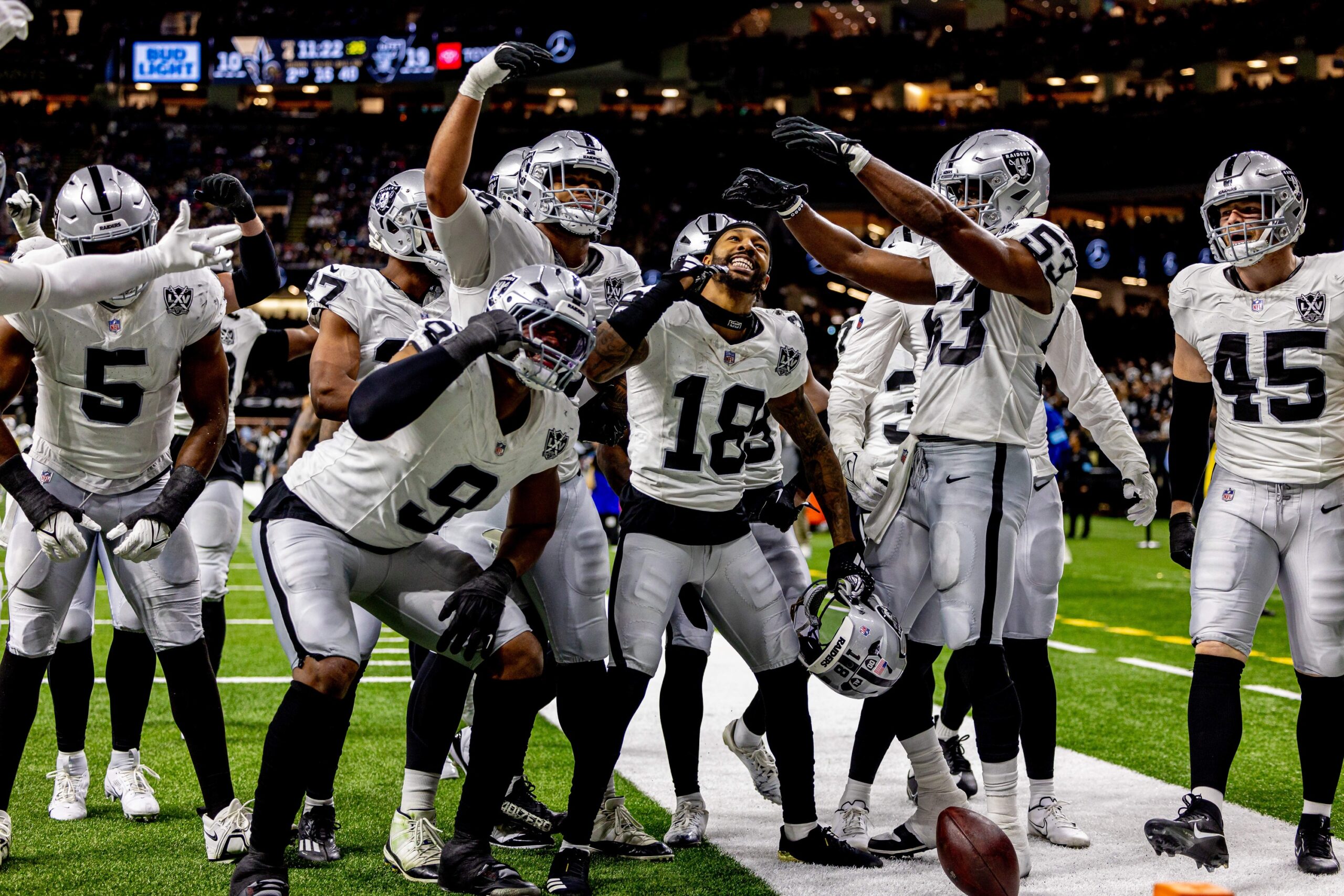 New York vs Las Vegas AI Prediction: Free NFL Betting Insights for Dec 29. Credit USA TODAY/IMAGN