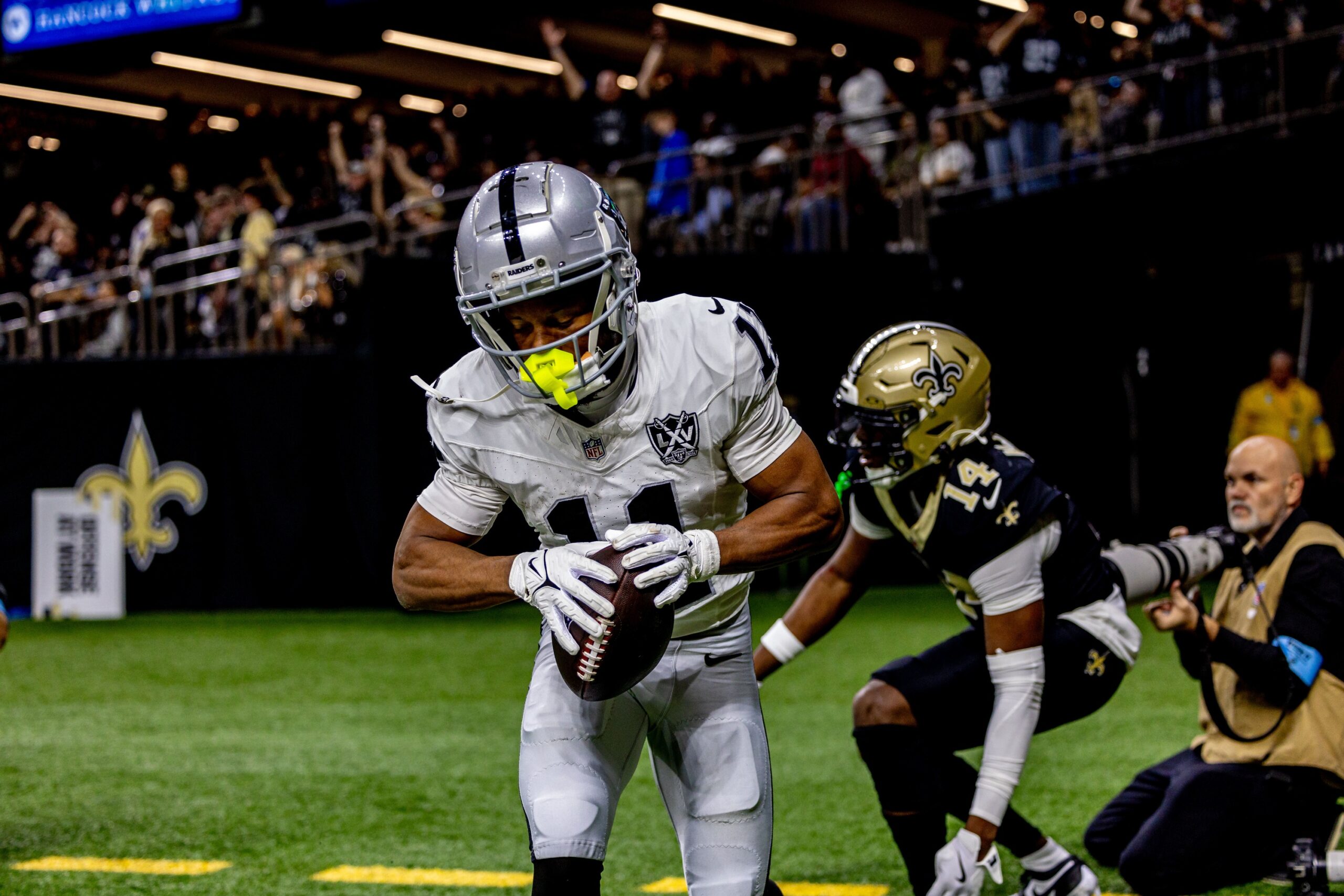  Kansas City vs Las Vegas AI Prediction: Free NFL Betting Insights for Jan 04. Credit USA TODAY/IMAGN