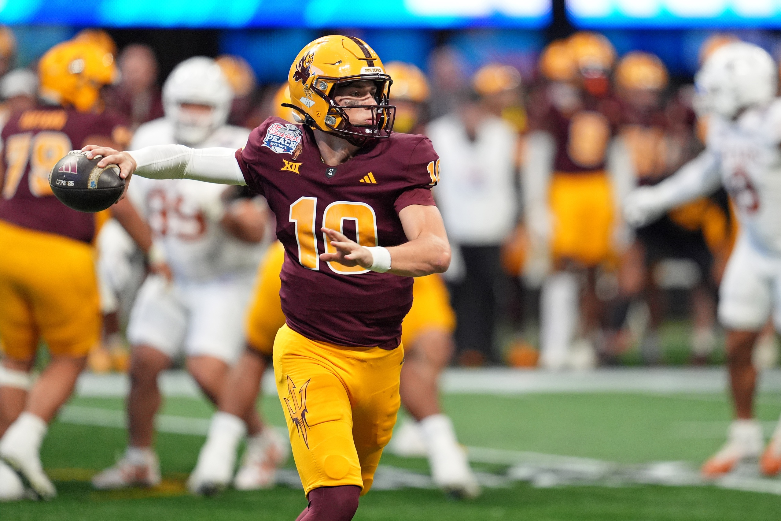 Texas State visits Mountain America Stadium on Saturday, September 13, 2025, facing Arizona State in a non-conference test between a fast-tempo Sun Belt contender and a Big 12 riser under Kenny Dillingham. Early markets have ASU favored by roughly two touchdowns with a total in the high 50s, signaling expectations of pace and points if both offenses avoid self-inflicted stalls. Texas State vs Arizona State AI Prediction: Free CFB Betting Insights for Sep 13. Credit USA TODAY/IMAGN
