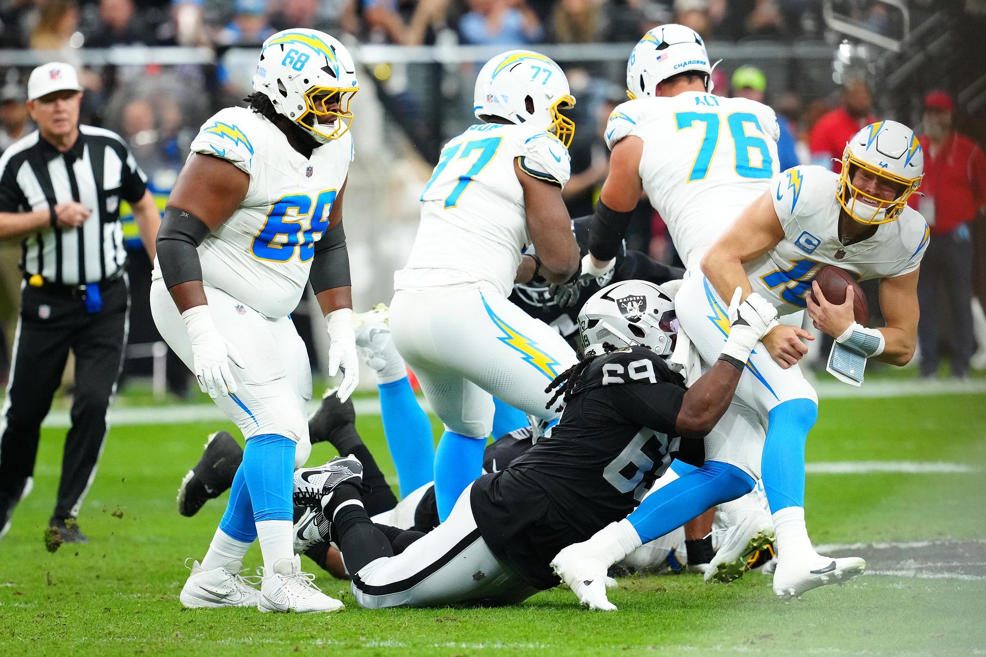  Pittsburgh vs Los Angeles AI Prediction: Free NFL Betting Insights for Nov 09. Credit USA TODAY/IMAGN